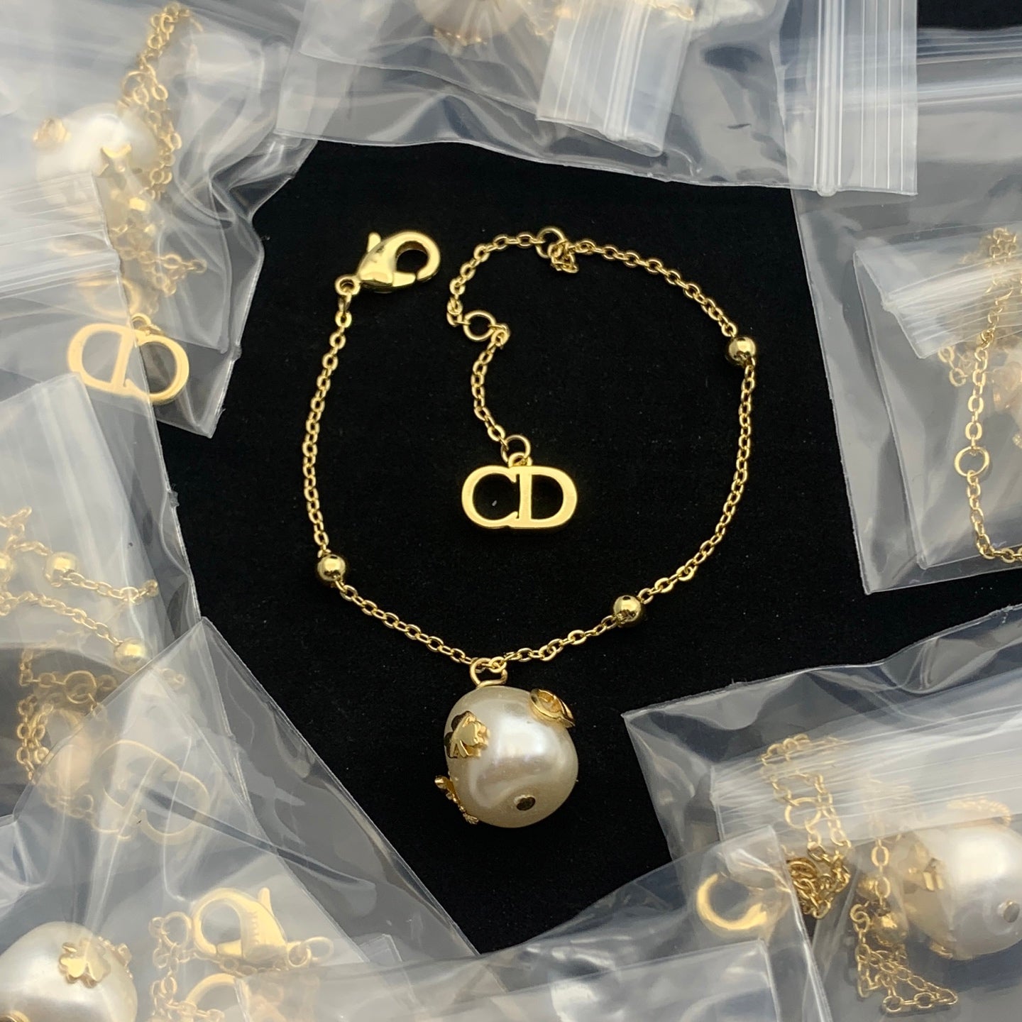 LuxluxHouse Low Price And High Quality Accessories Dior