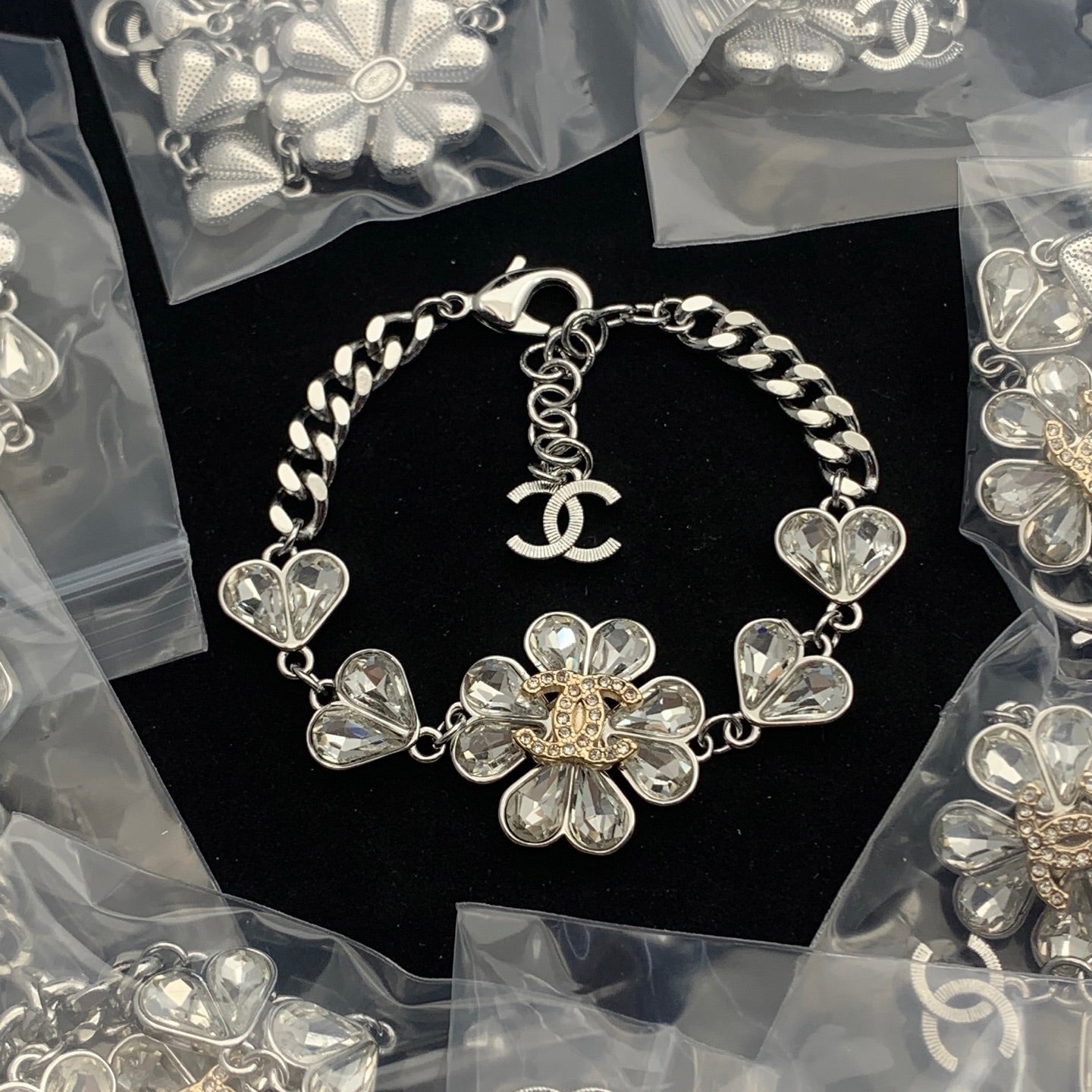 LuxluxHouse Low Price And High Quality Accessories Chanel