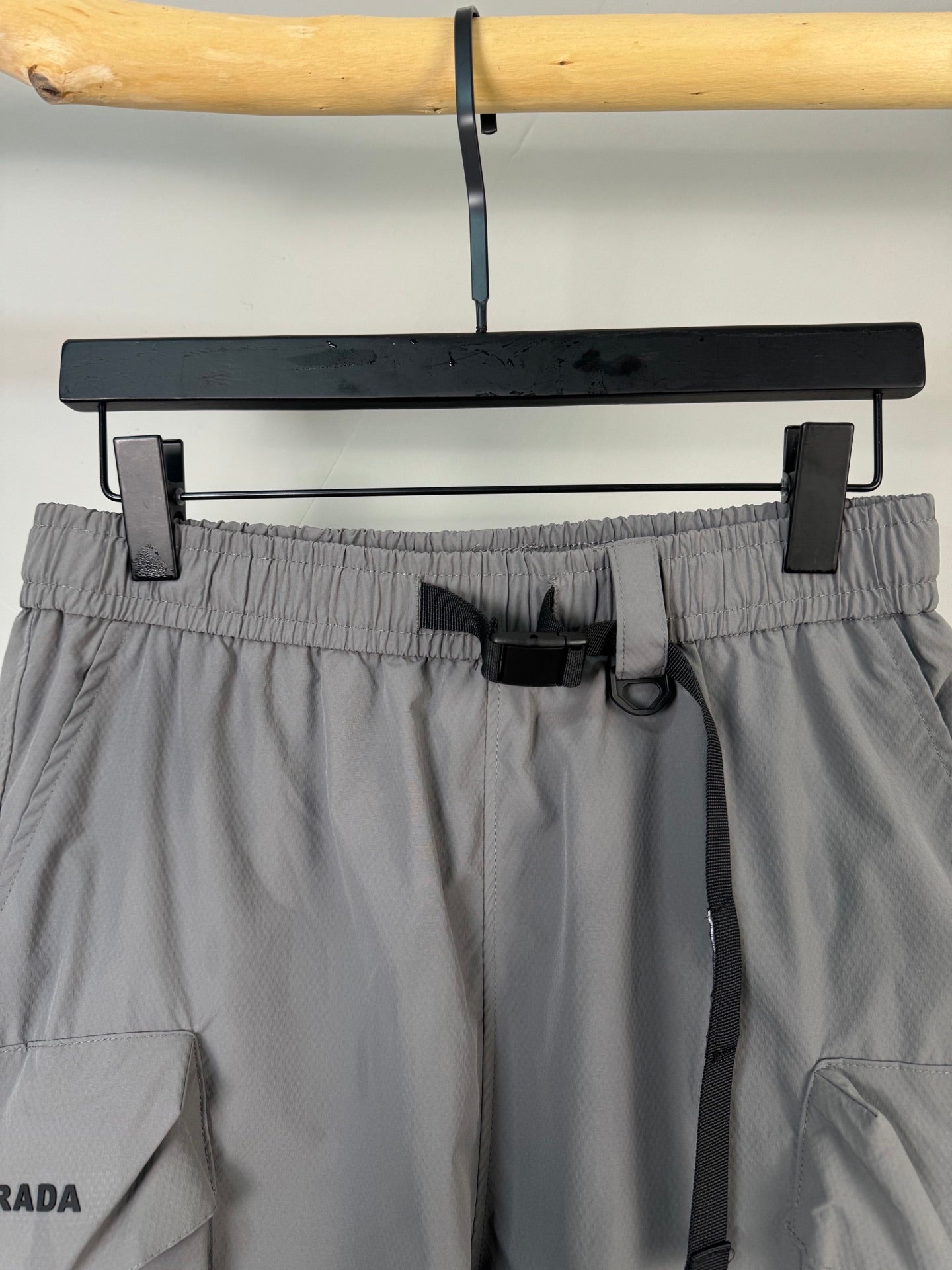 LuxluxHouse Best Quality Clothes Pants Prada