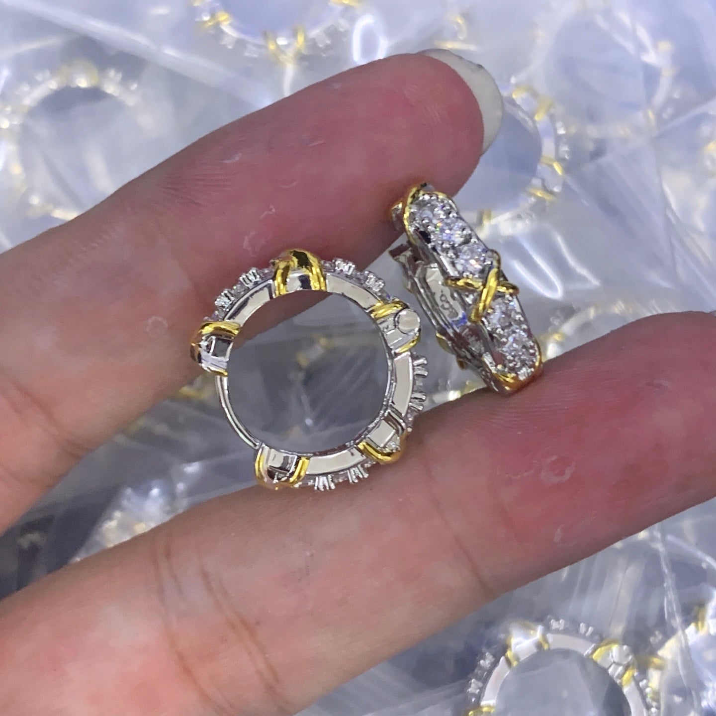 LuxluxHouse Low Price And High Quality Accessories Tiffany