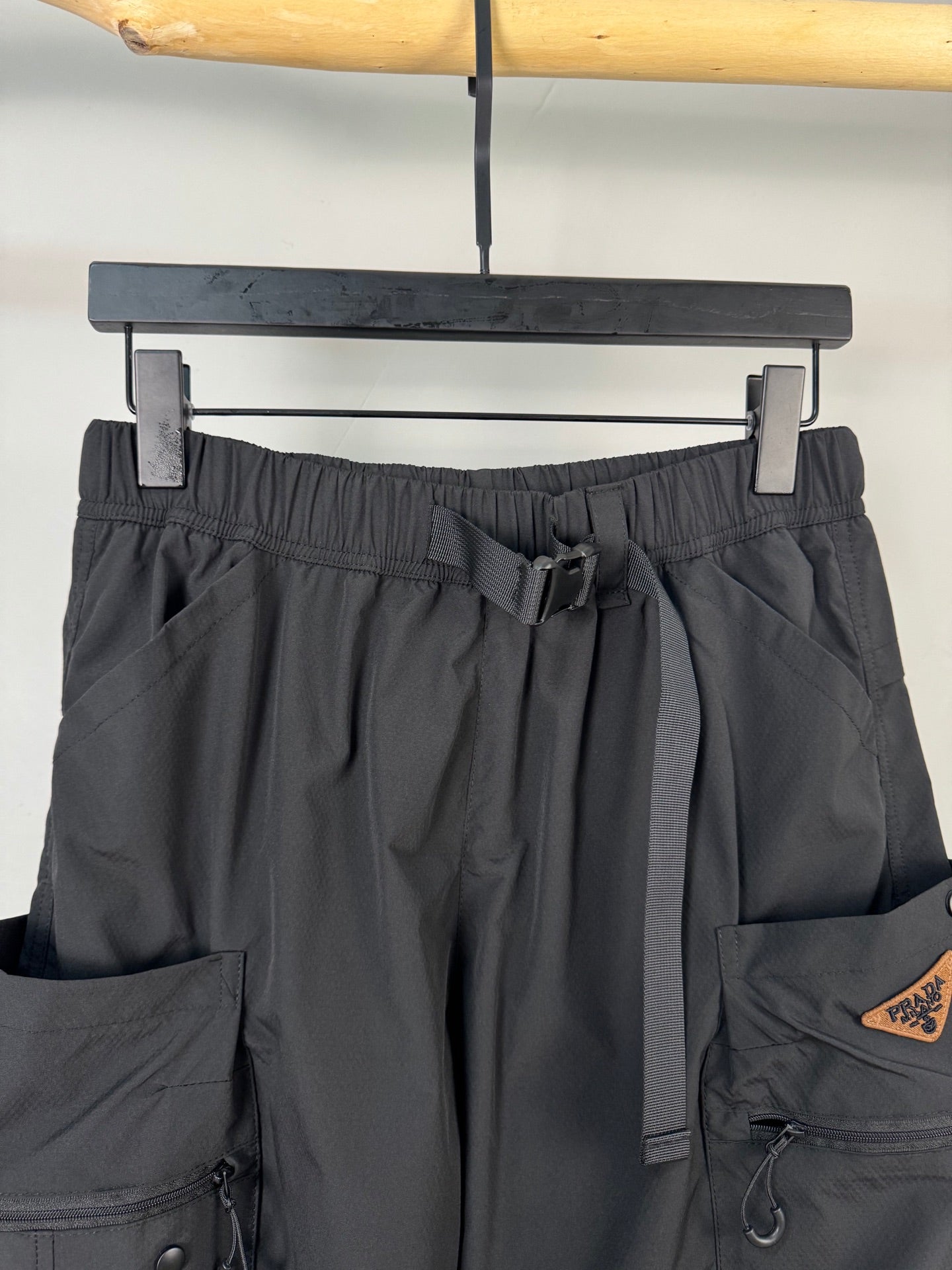 LuxluxHouse Best Quality Clothes Pants Prada