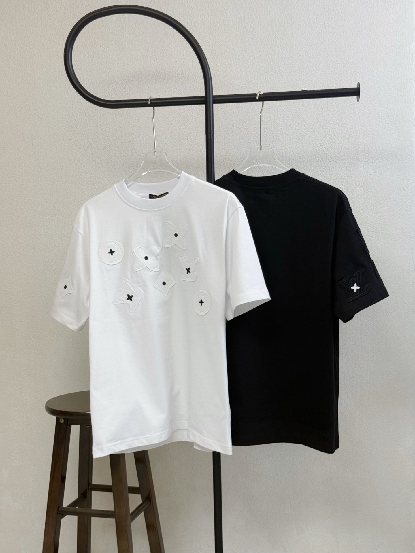 LuxluxHouse Best Quality Clothes T-shirt Louis Vuitton