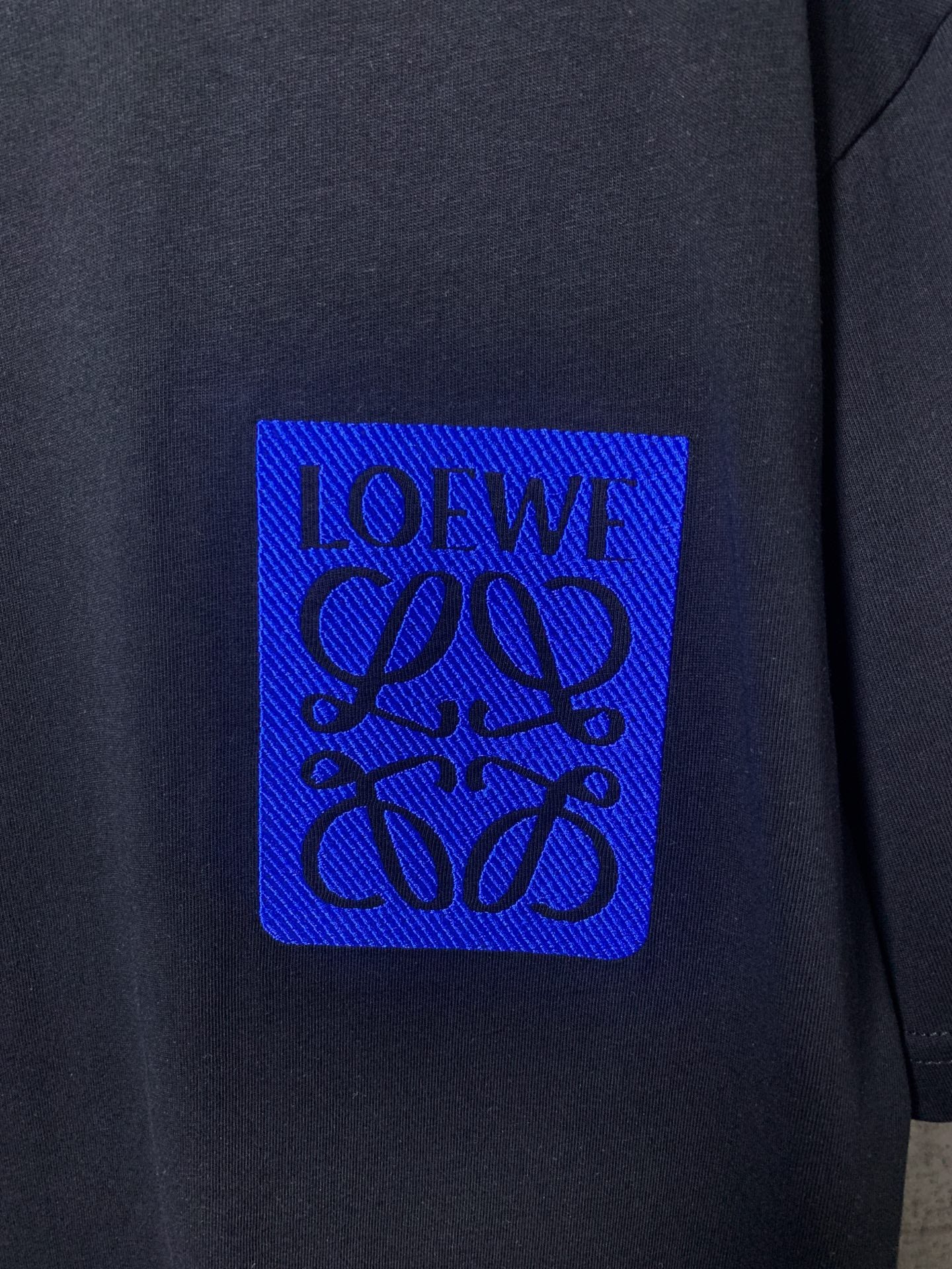 LuxluxHouse Best Quality Clothes T-shirt Loewe
