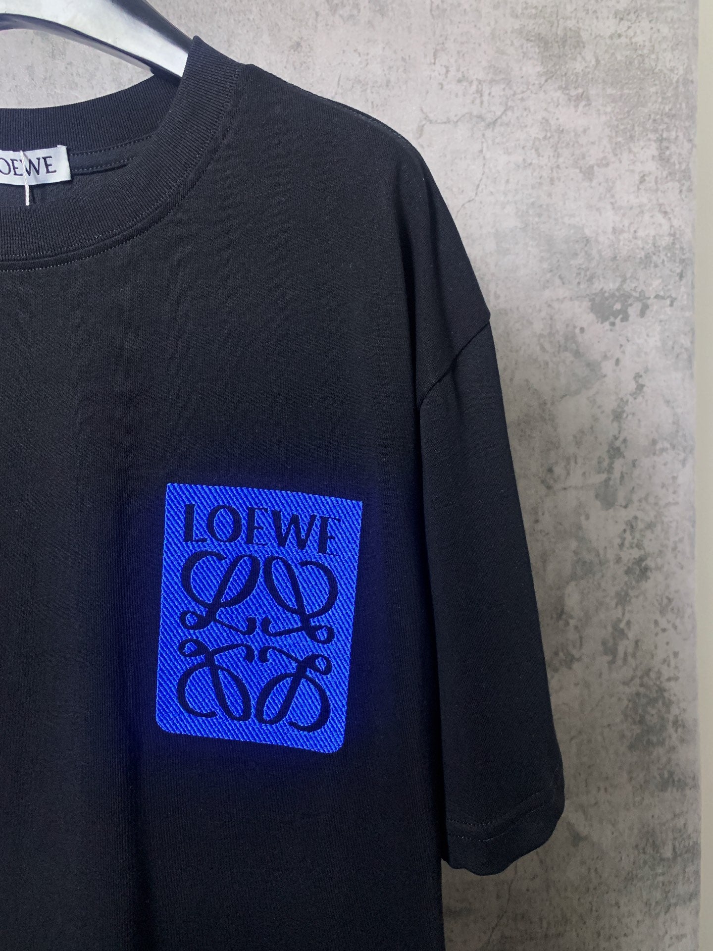 LuxluxHouse Best Quality Clothes T-shirt Loewe