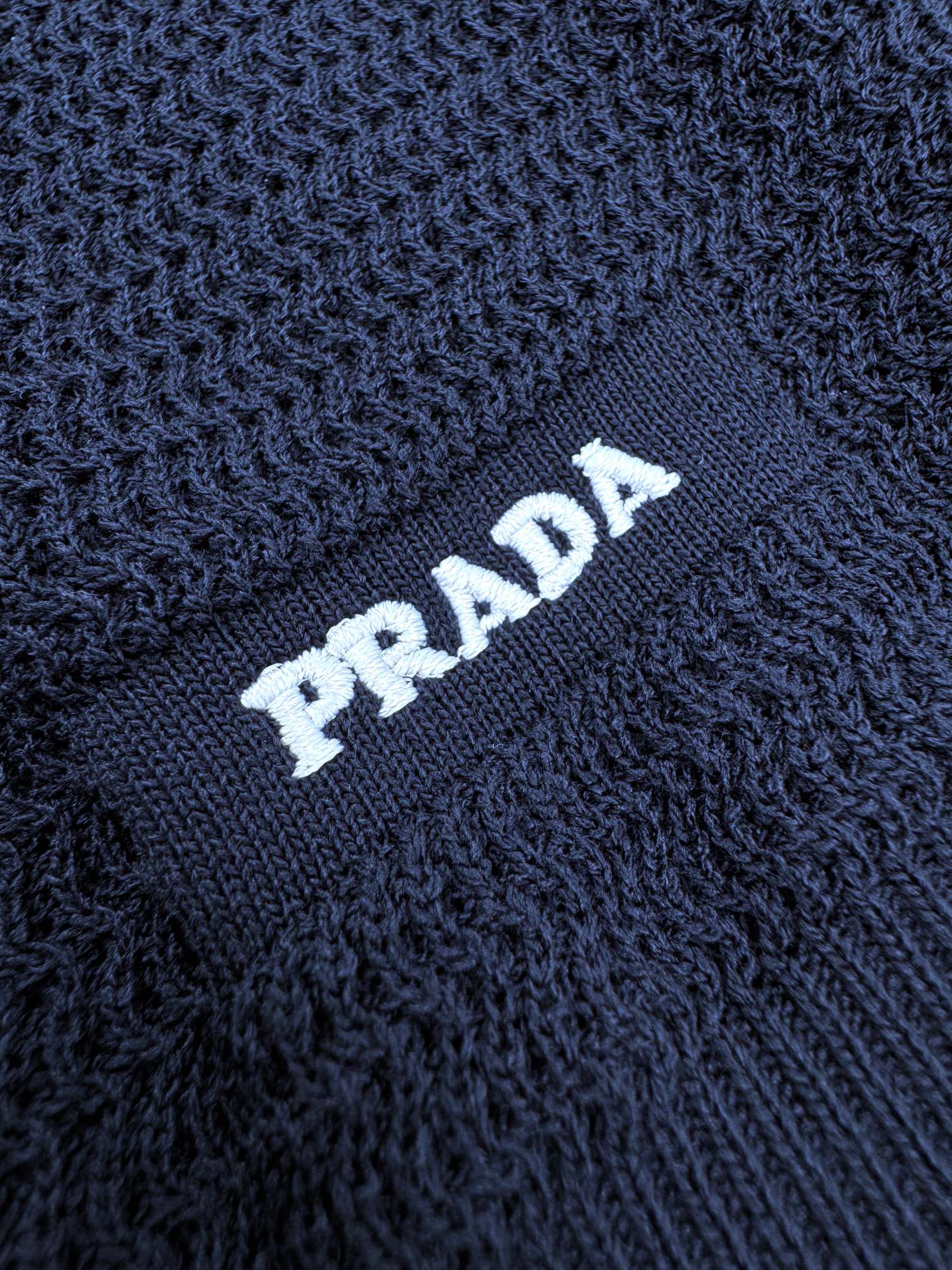 LuxluxHouse Best Quality Clothes T-shirt Prada
