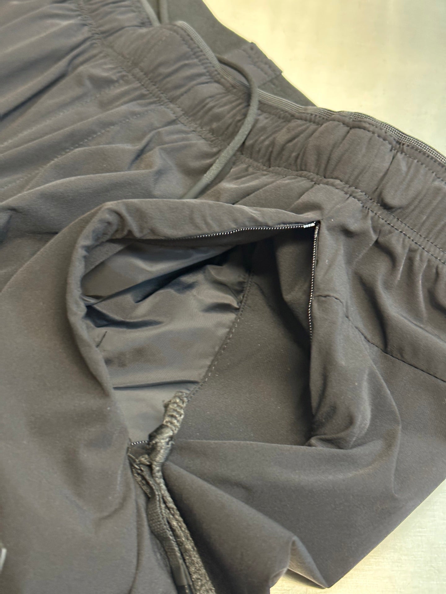 LuxluxHouse Best Quality Clothes Pants Moncler