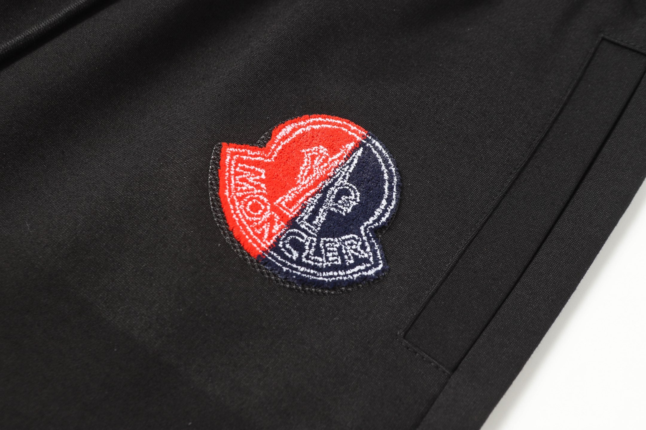 LuxluxHouse Best Quality Clothes Pants Moncler