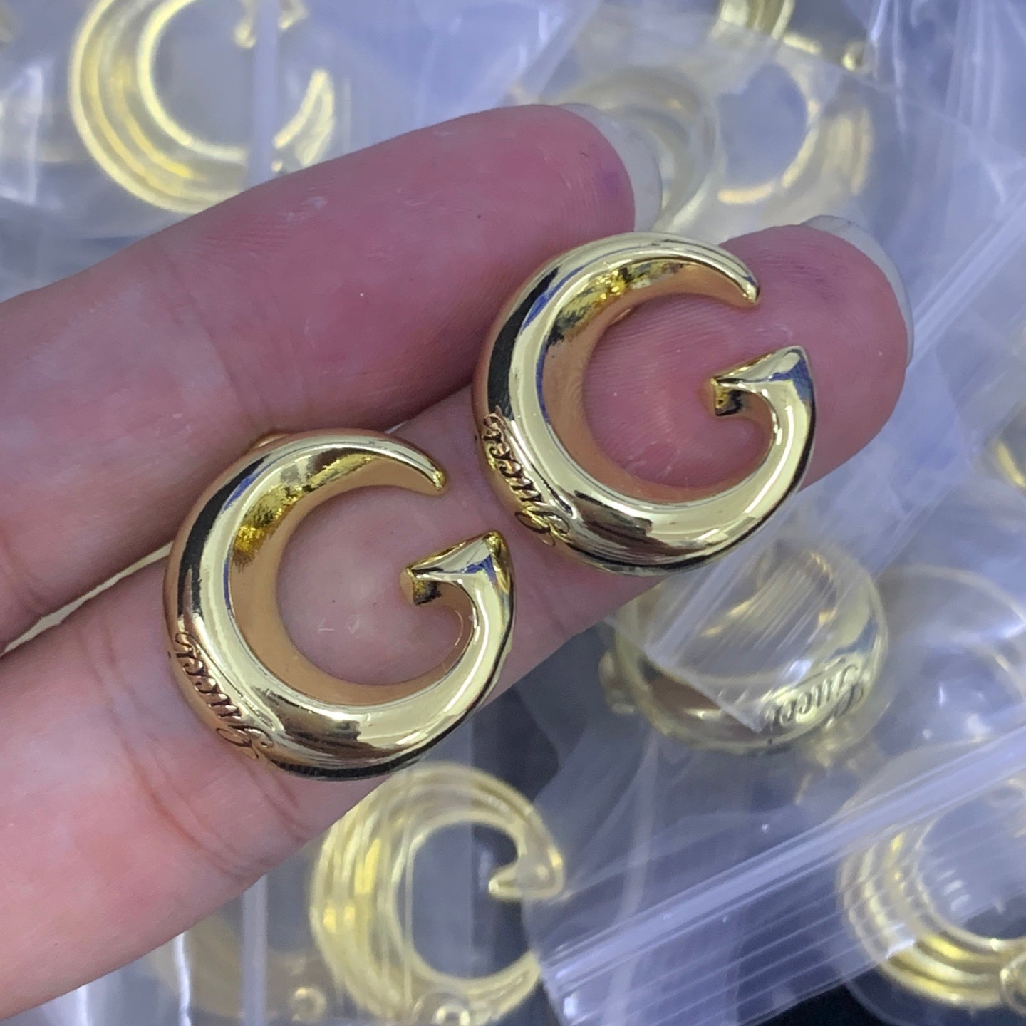 LuxluxHouse Low Price And High Quality Accessories Gucci