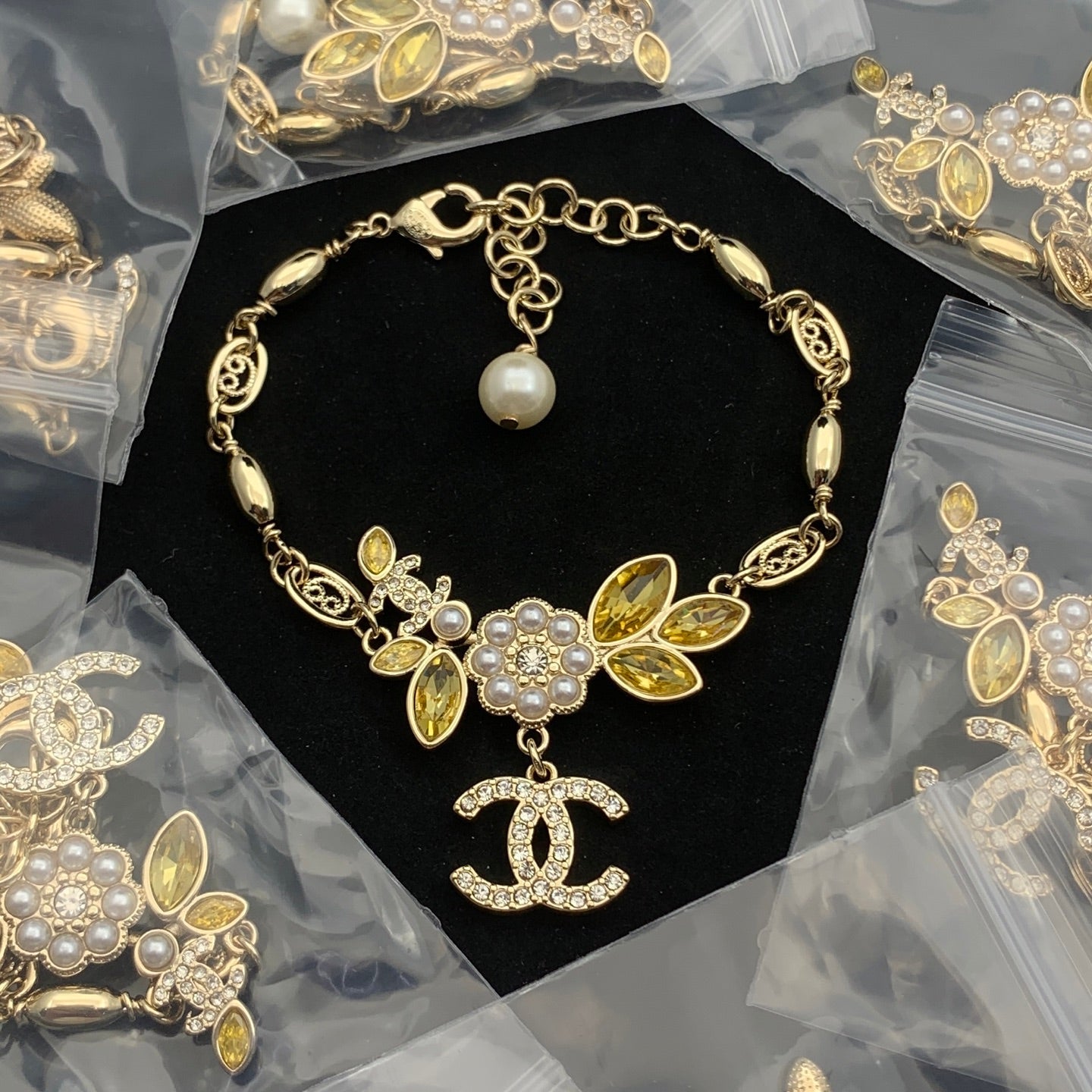 LuxluxHouse Low Price And High Quality Accessories Chanel