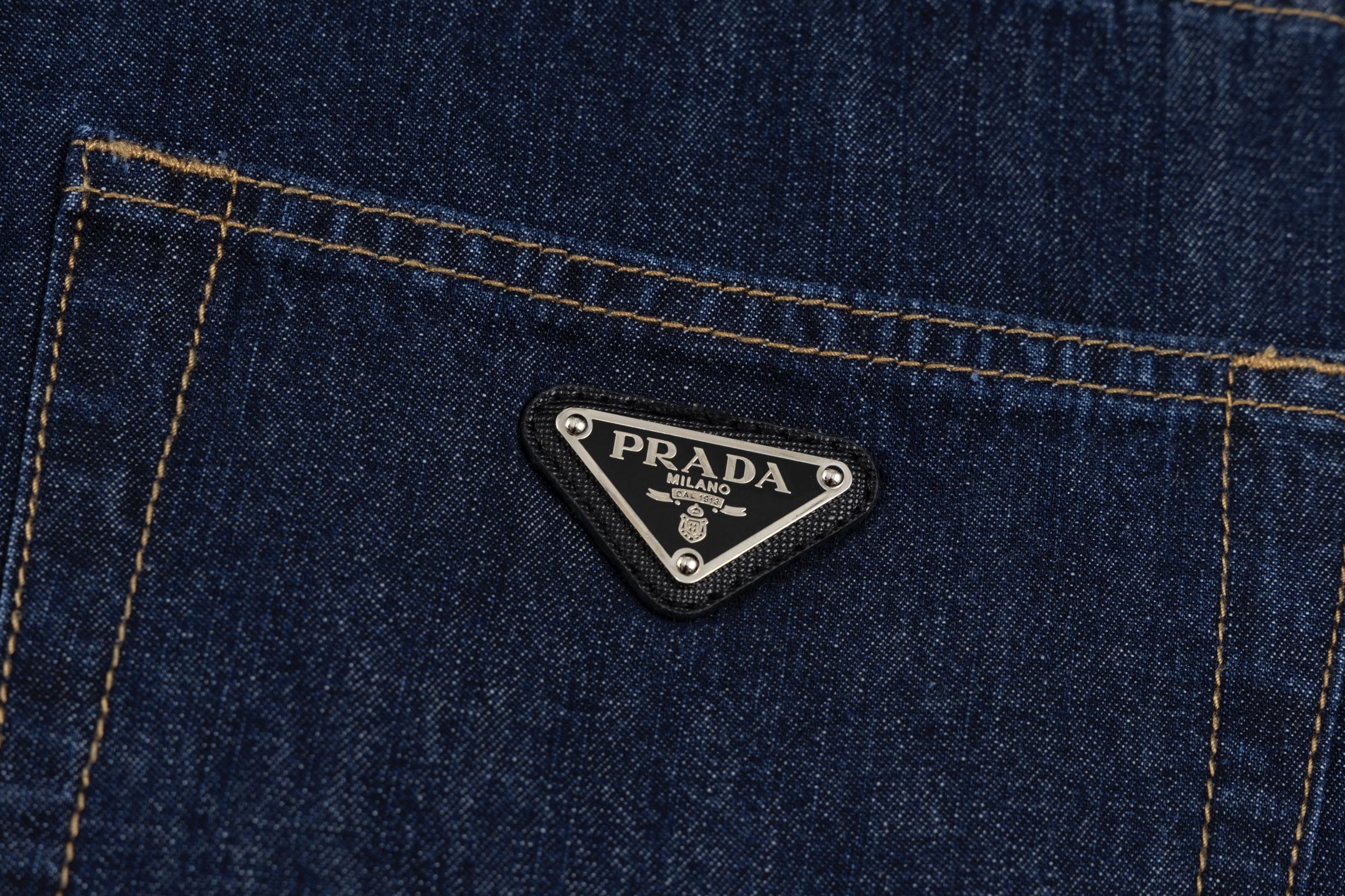 LuxluxHouse Best Quality Clothes Pants Prada