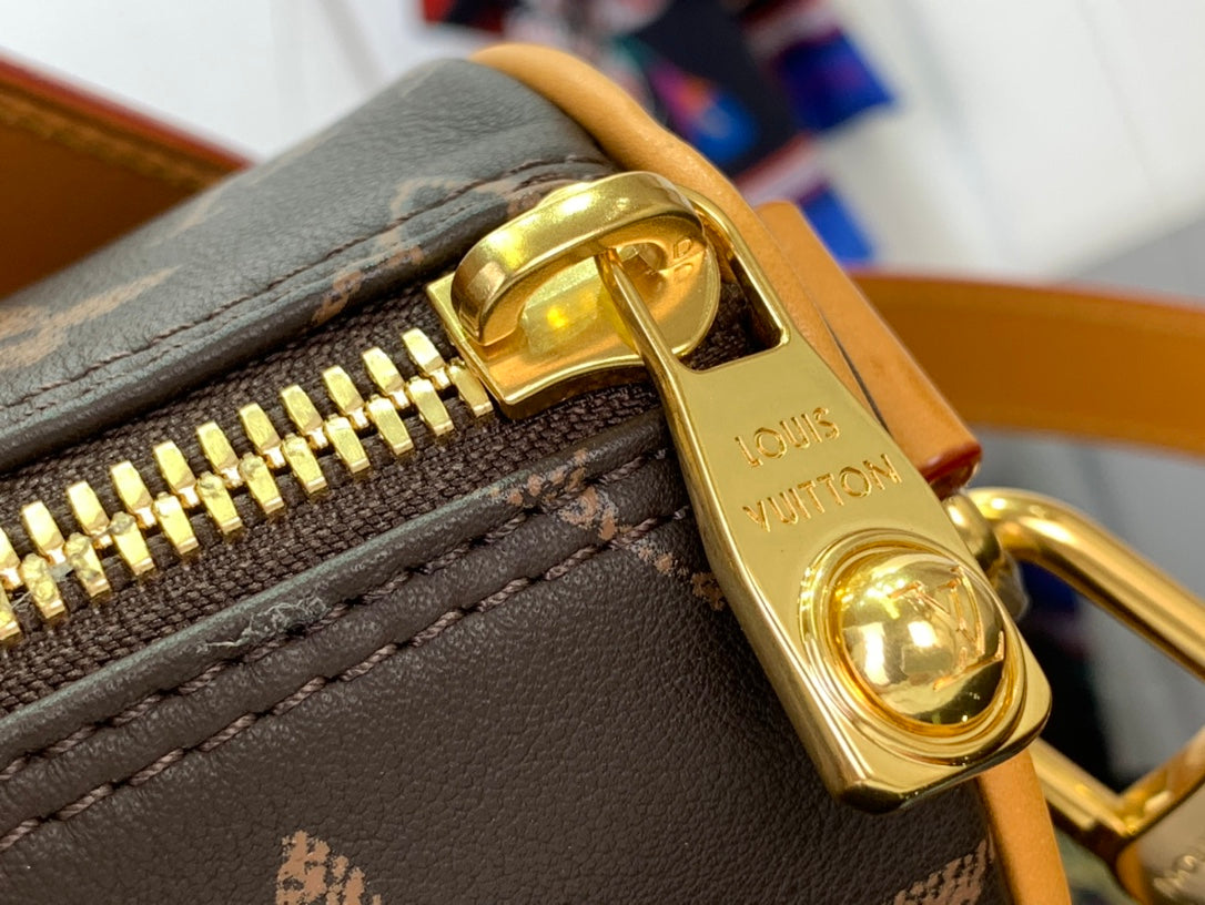 LuxluxHouse Best Quality Bags Louis Vuitton Men