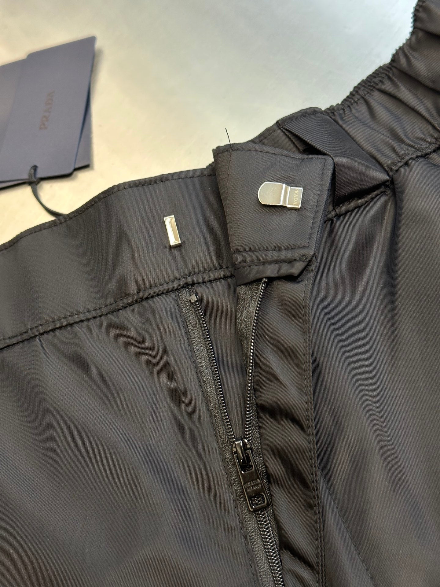 LuxluxHouse Best Quality Clothes Pants Prada