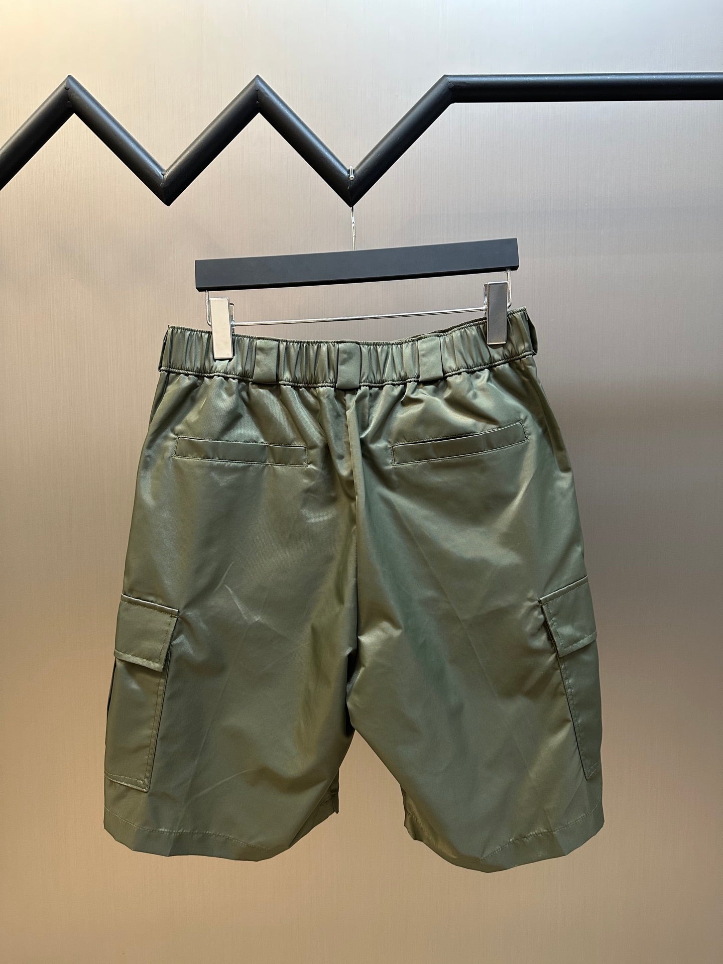 LuxluxHouse Best Quality Clothes Pants Prada