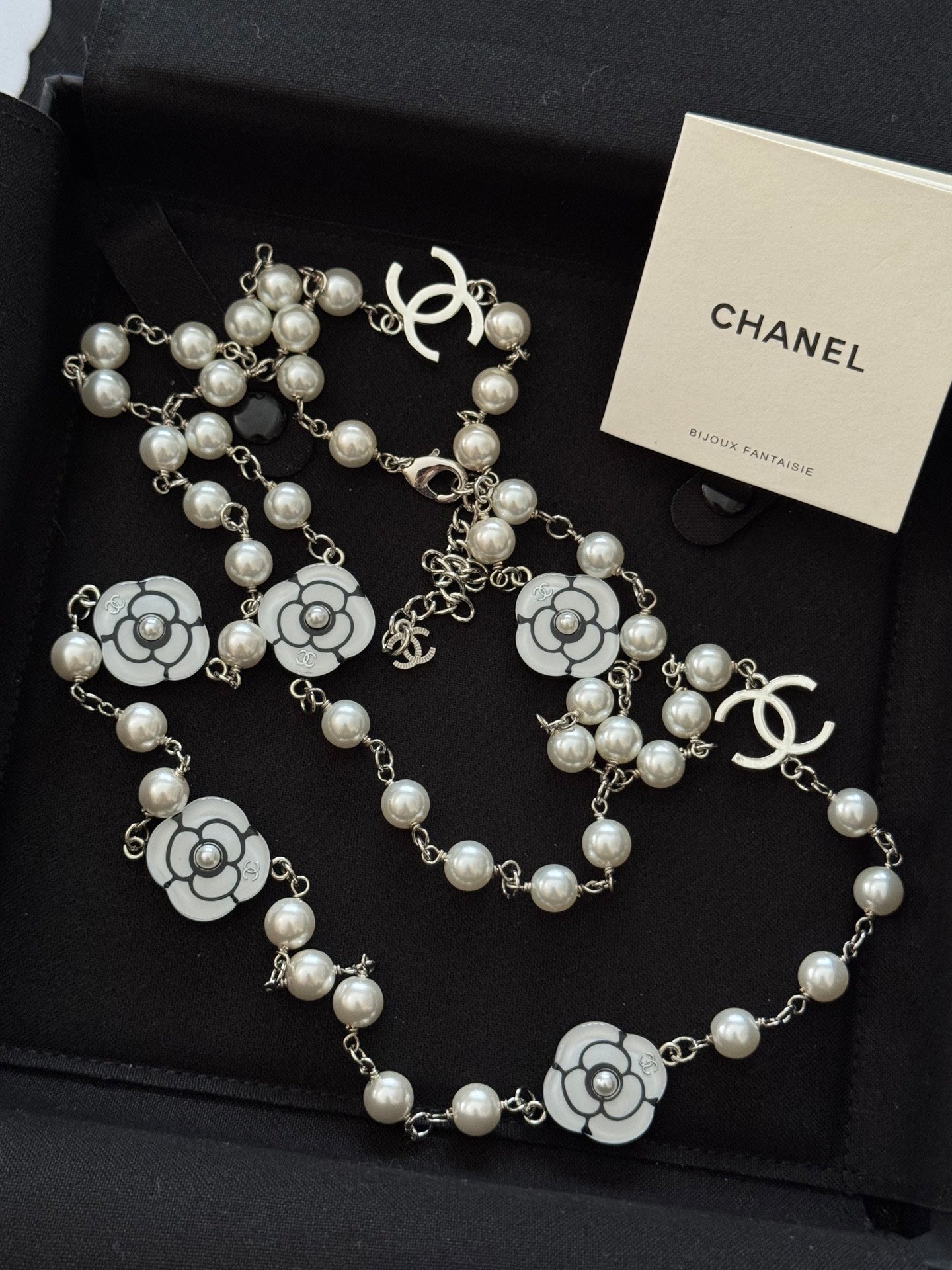 LuxluxHouse Low Price And High Quality Accessories Earrings