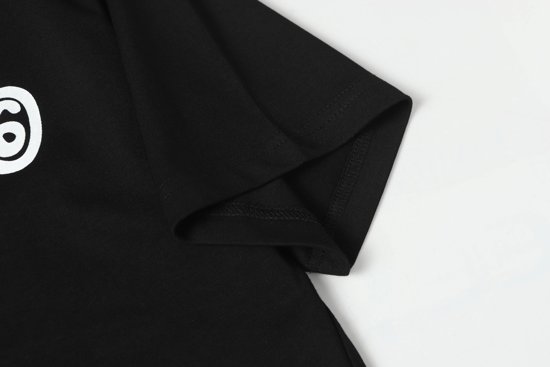 LuxluxHouse Best Quality Clothes T-shirt Chanel & Maison Margiela