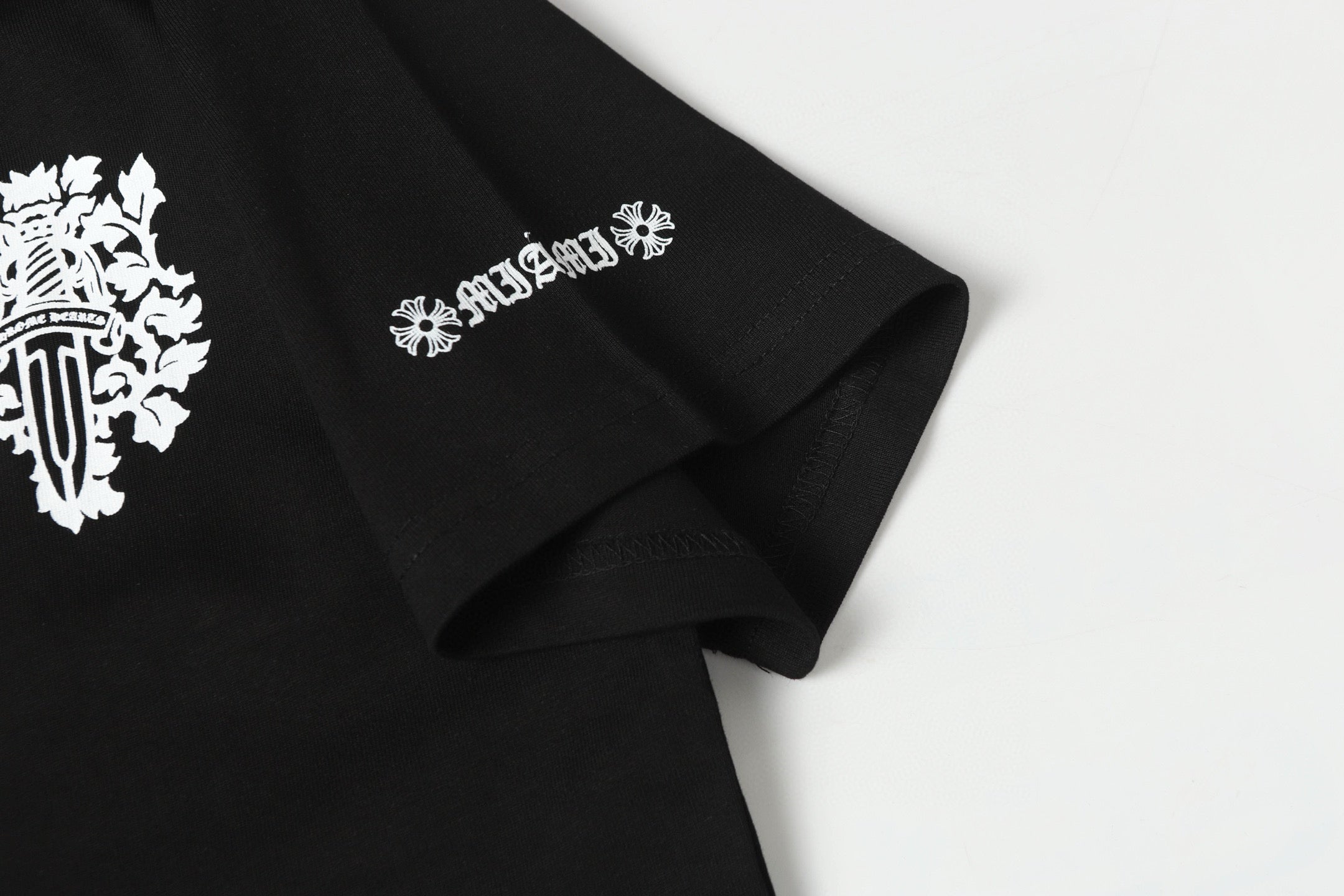 LuxluxHouse Best Quality Clothes Chrome Hearts T-shirt