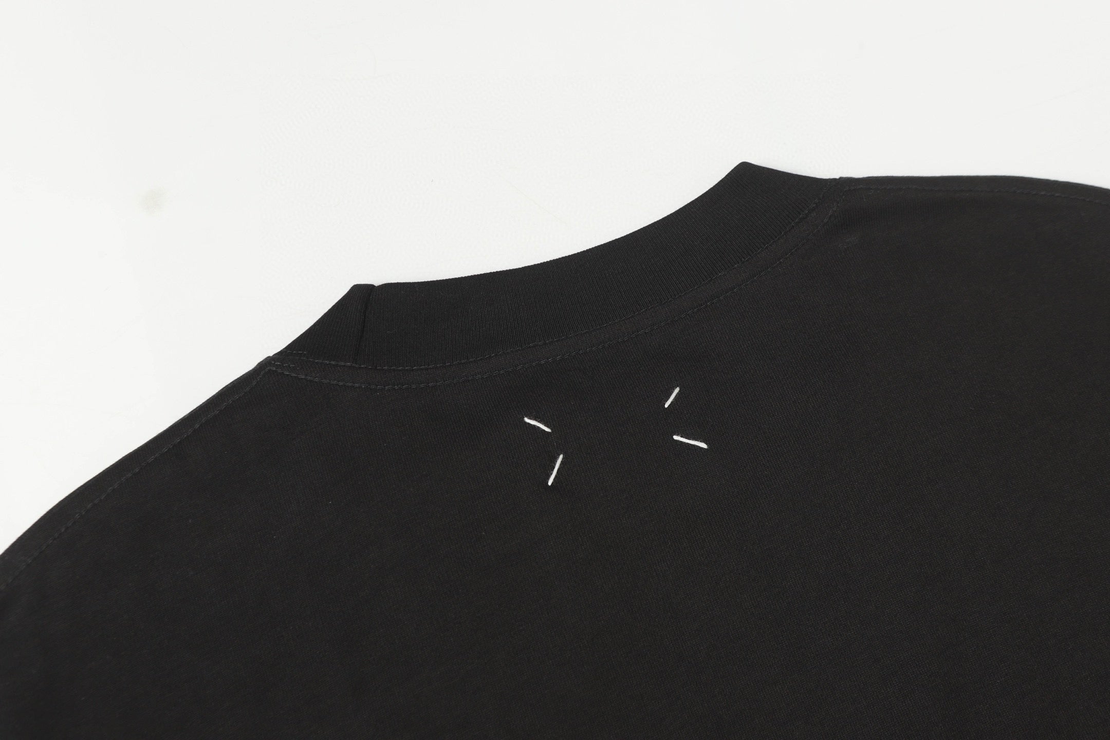 LuxluxHouse Best Quality Clothes T-shirt Chanel & Maison Margiela