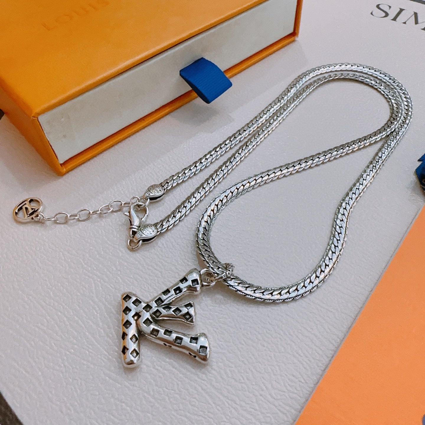 LuxluxHouse Best Quality Accessories Necklace Louis Vuitton