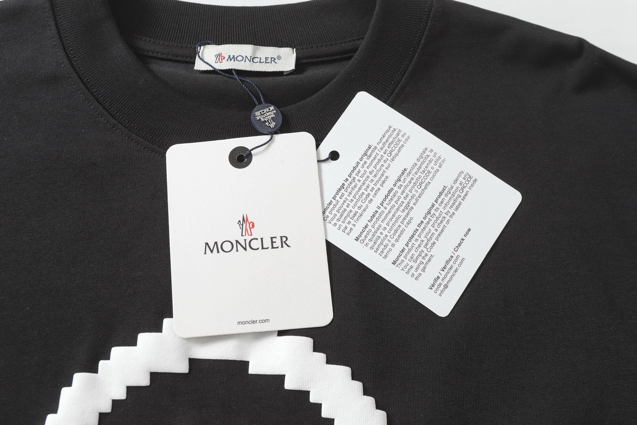 LuxluxHouse Best Quality Clothes T-shirt Moncler