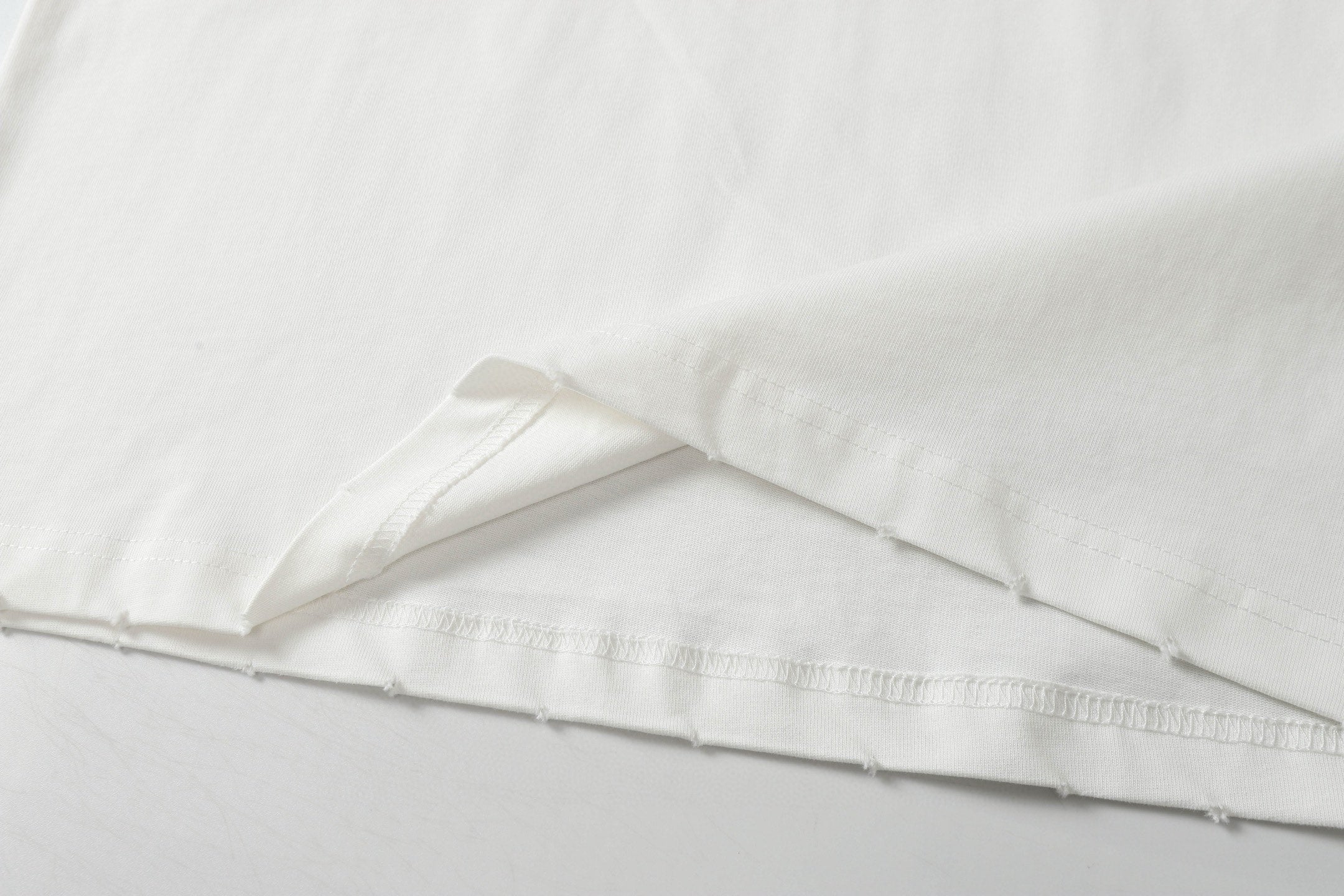 LuxluxHouse Best Quality Clothes T-shirt Chanel & Maison Margiela