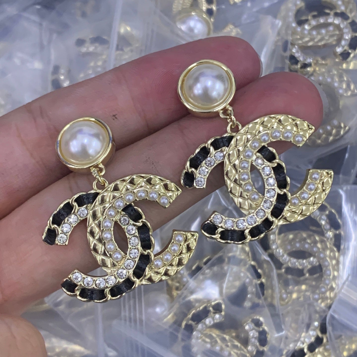 LuxluxHouse Low Price And High Quality Accessories Chanel