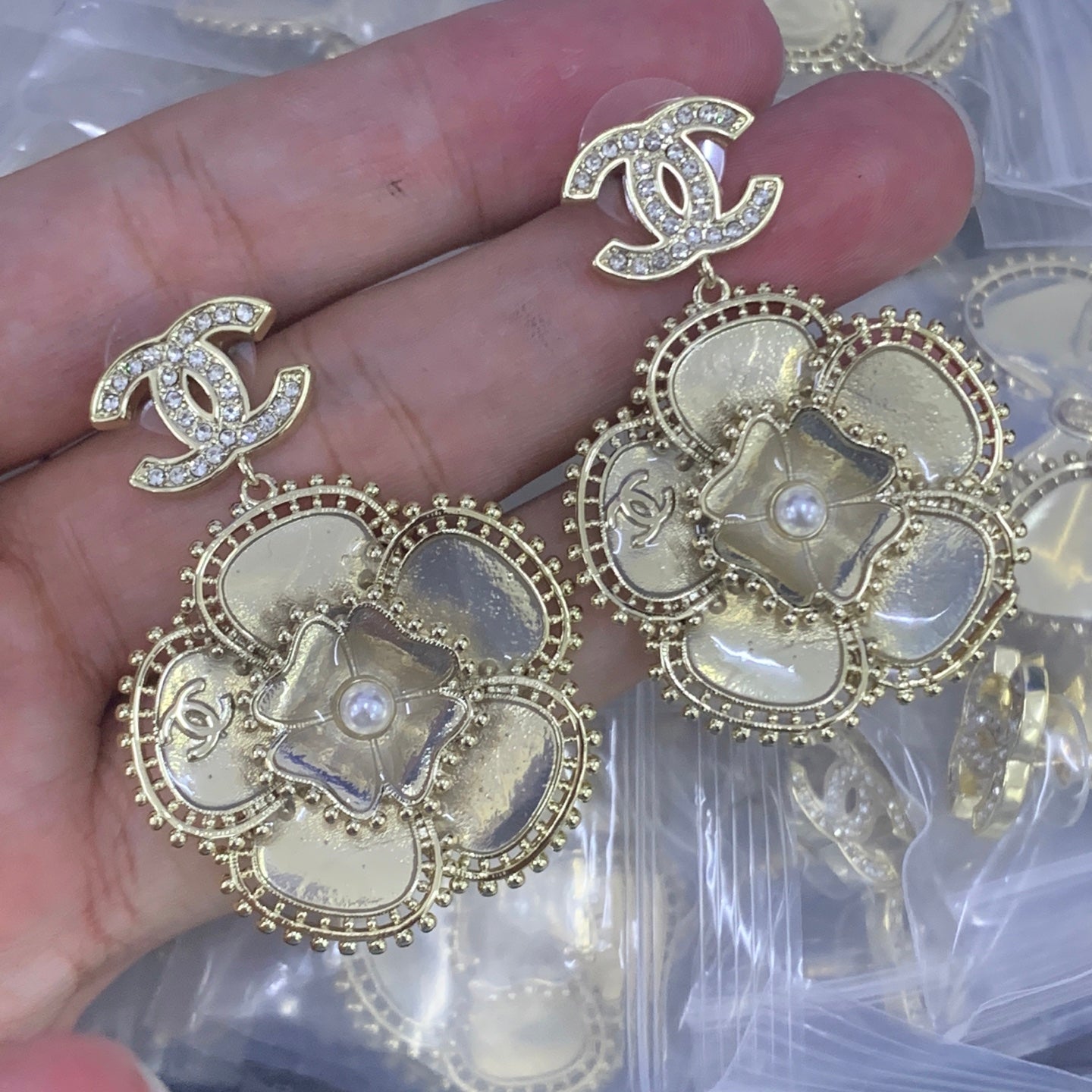LuxluxHouse Low Price And High Quality Accessories Chanel