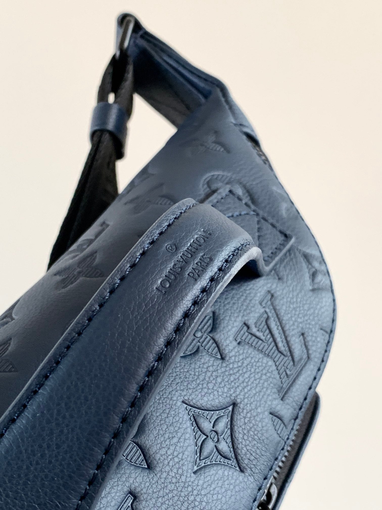 LuxluxHouse Best Quality Bags Louis Vuitton Men
