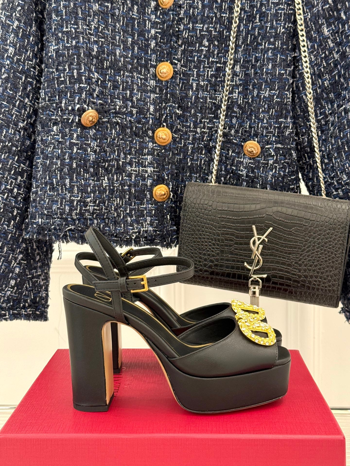 LuxluxHouse Best Quality Valentino Women Shoes