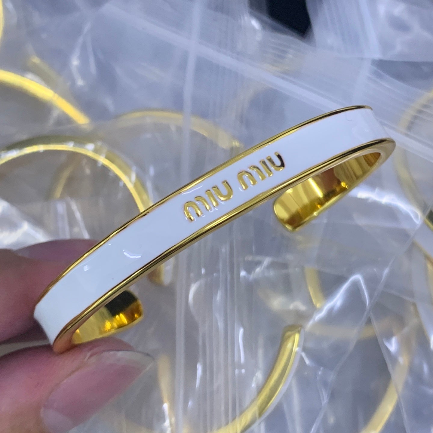 LuxluxHouse Low Price And High Quality Accessories Miu Miu