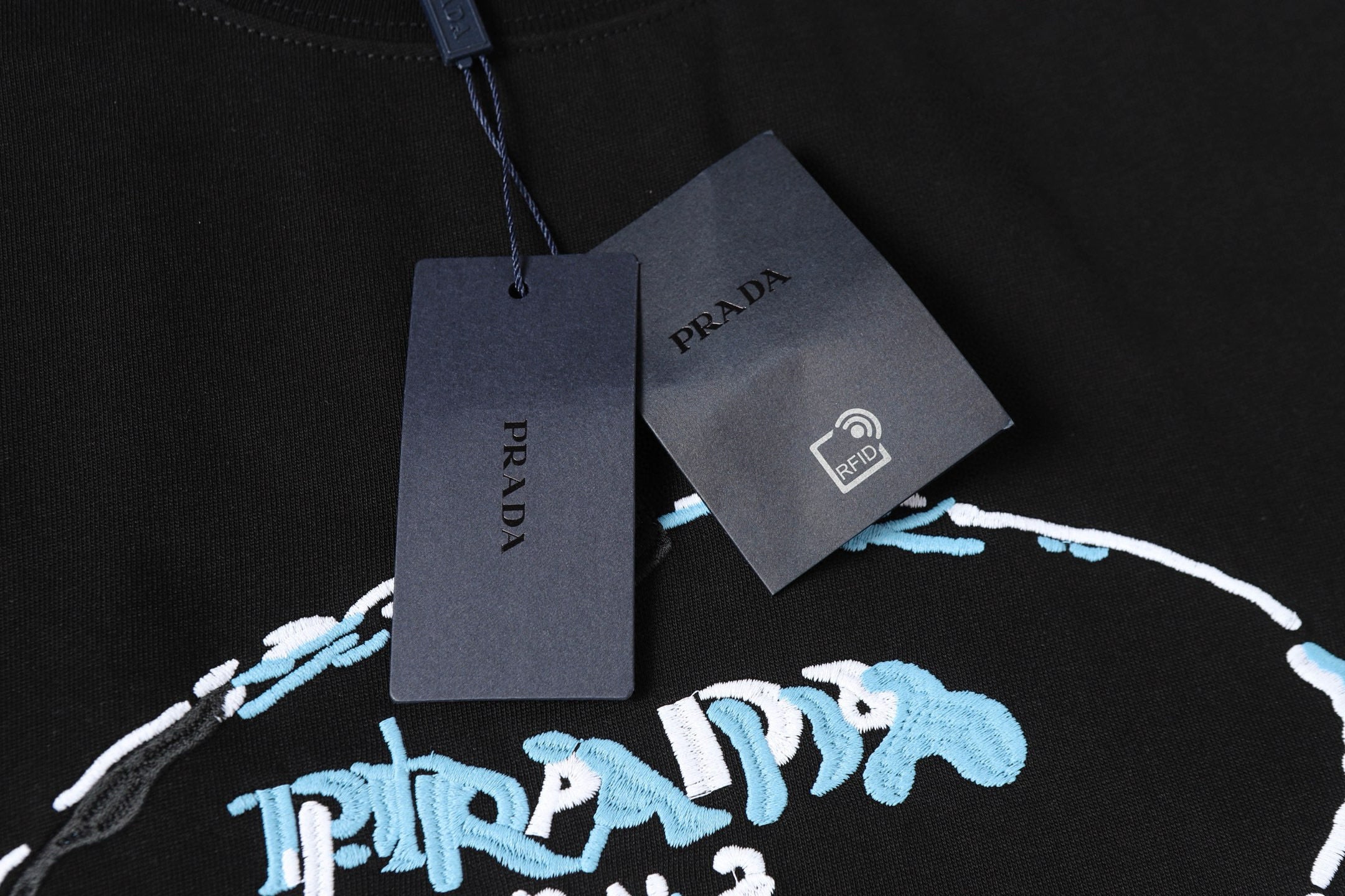 LuxluxHouse Best Quality Clothes T-shirt Prada