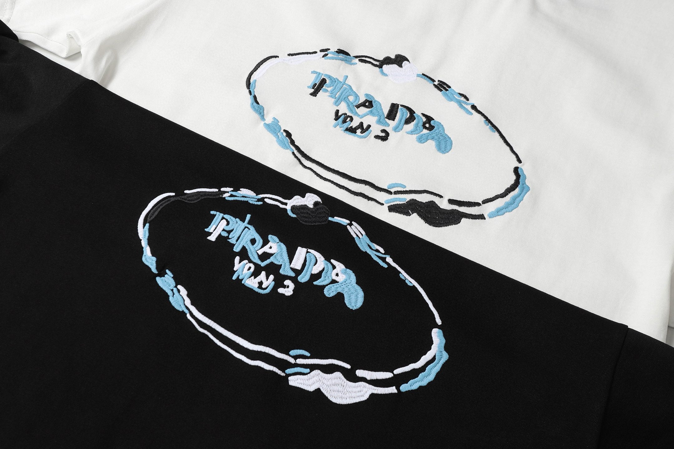 LuxluxHouse Best Quality Clothes T-shirt Prada