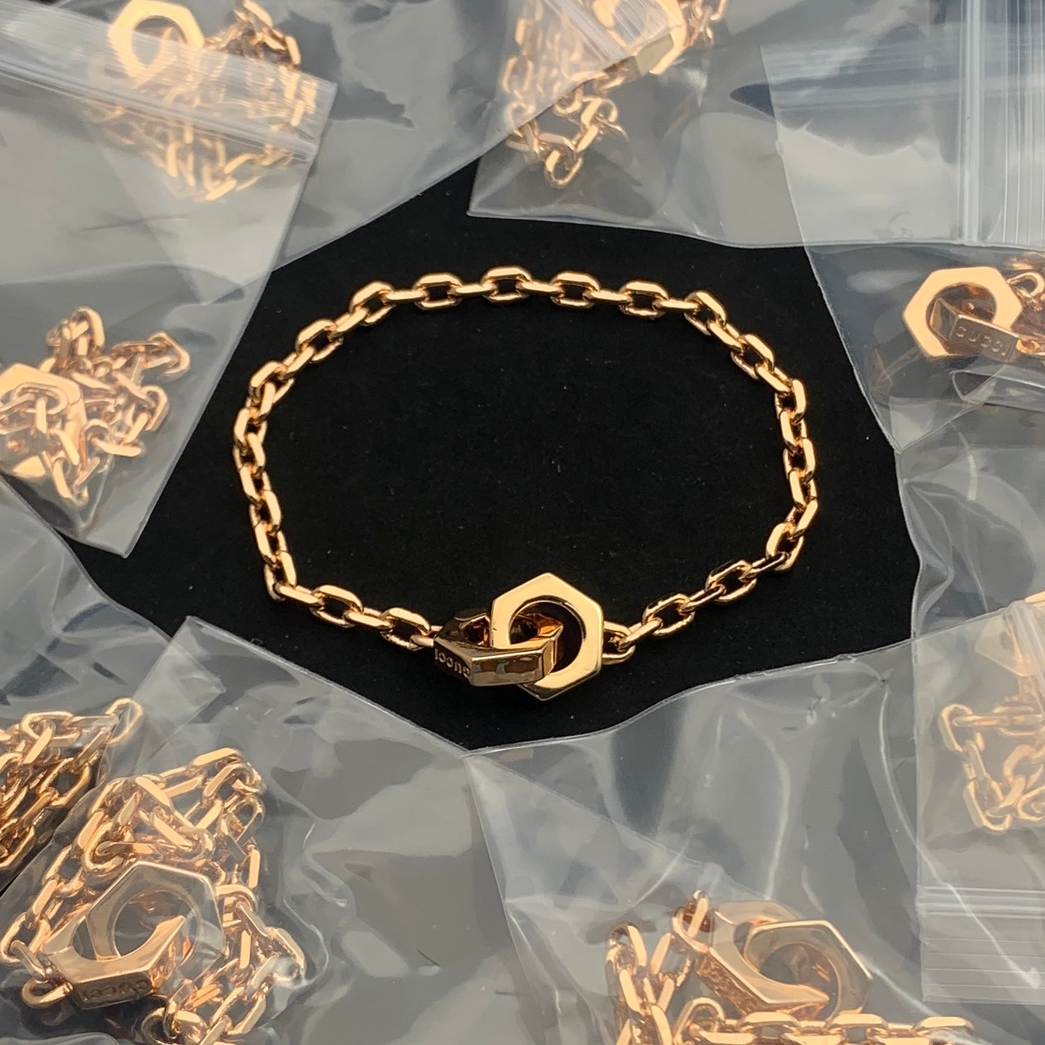 LuxluxHouse Low Price And High Quality Accessories Gucci