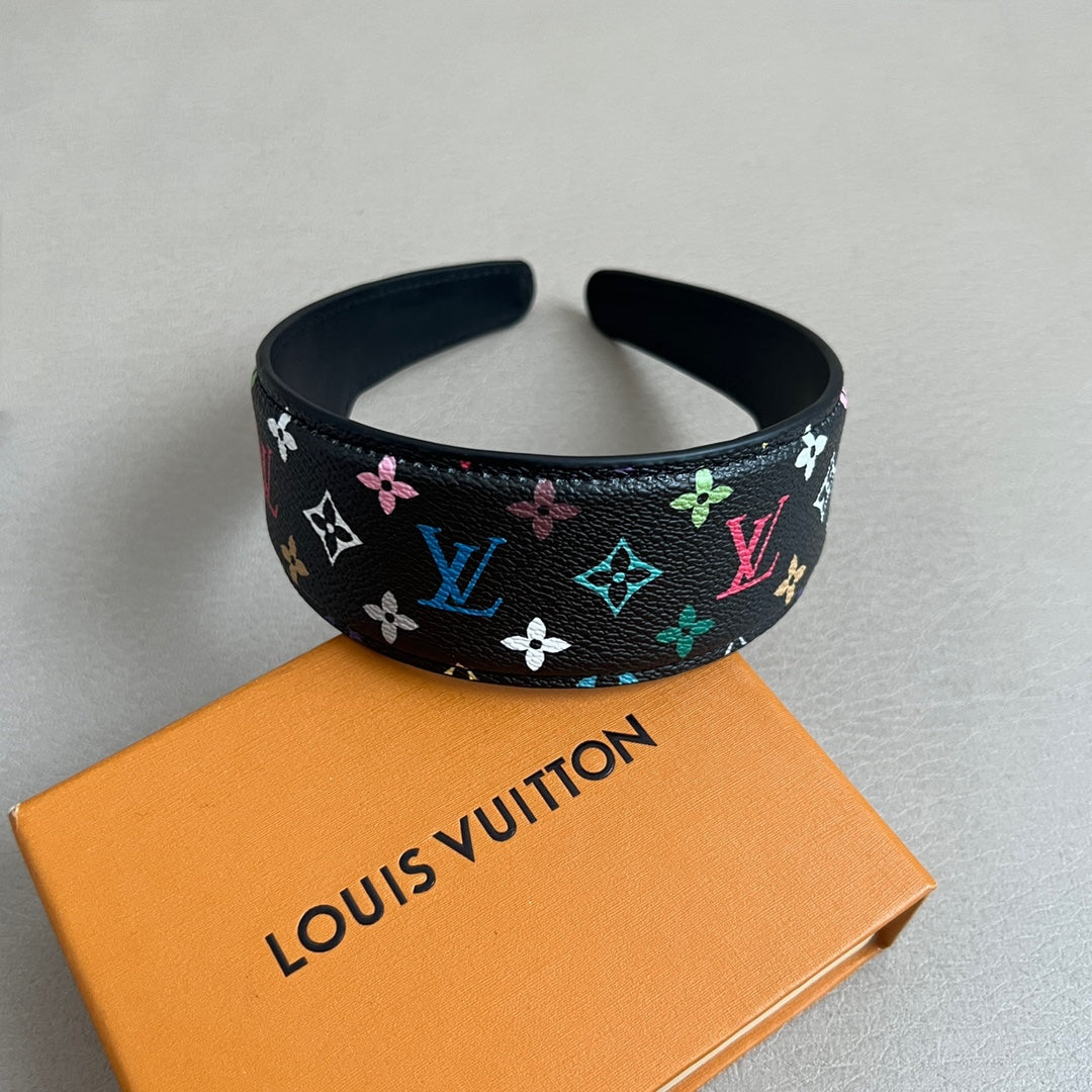 LuxluxHouse Best Quality Accessories Louis Vuitton