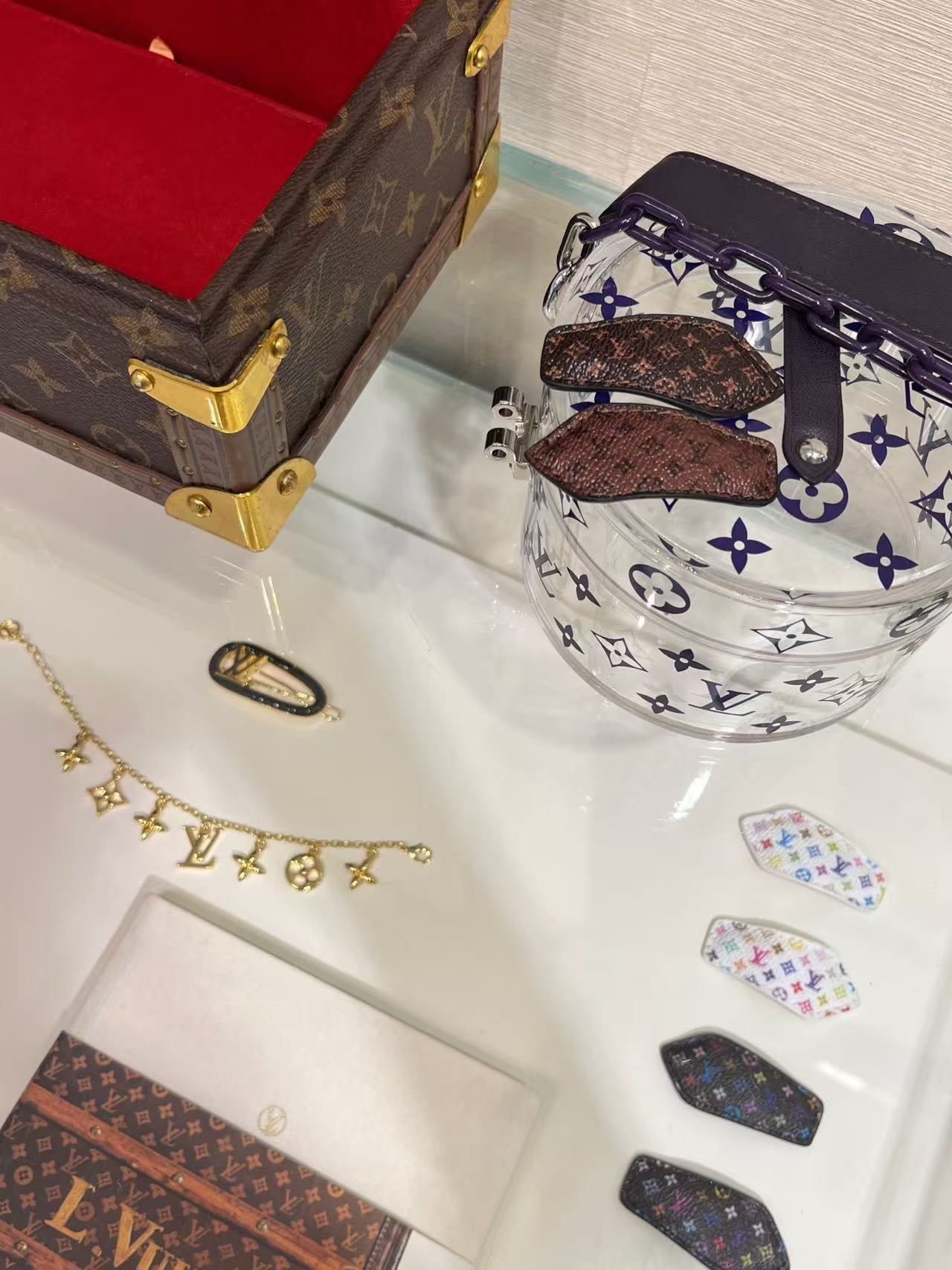 LuxluxHouse Best Quality Accessories Louis Vuitton