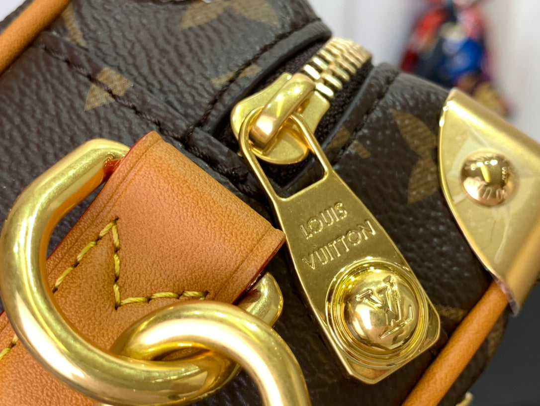 LuxluxHouse Best Quality Bags Louis Vuitton Men