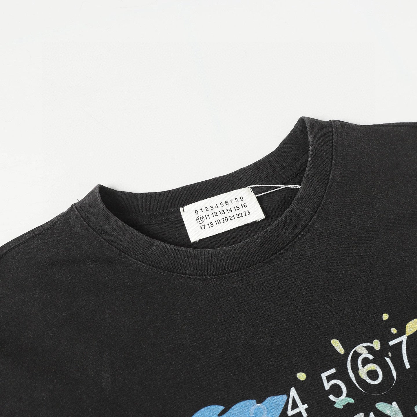 LuxluxHouse Best Quality Clothes T-shirt Chanel & Maison Margiela
