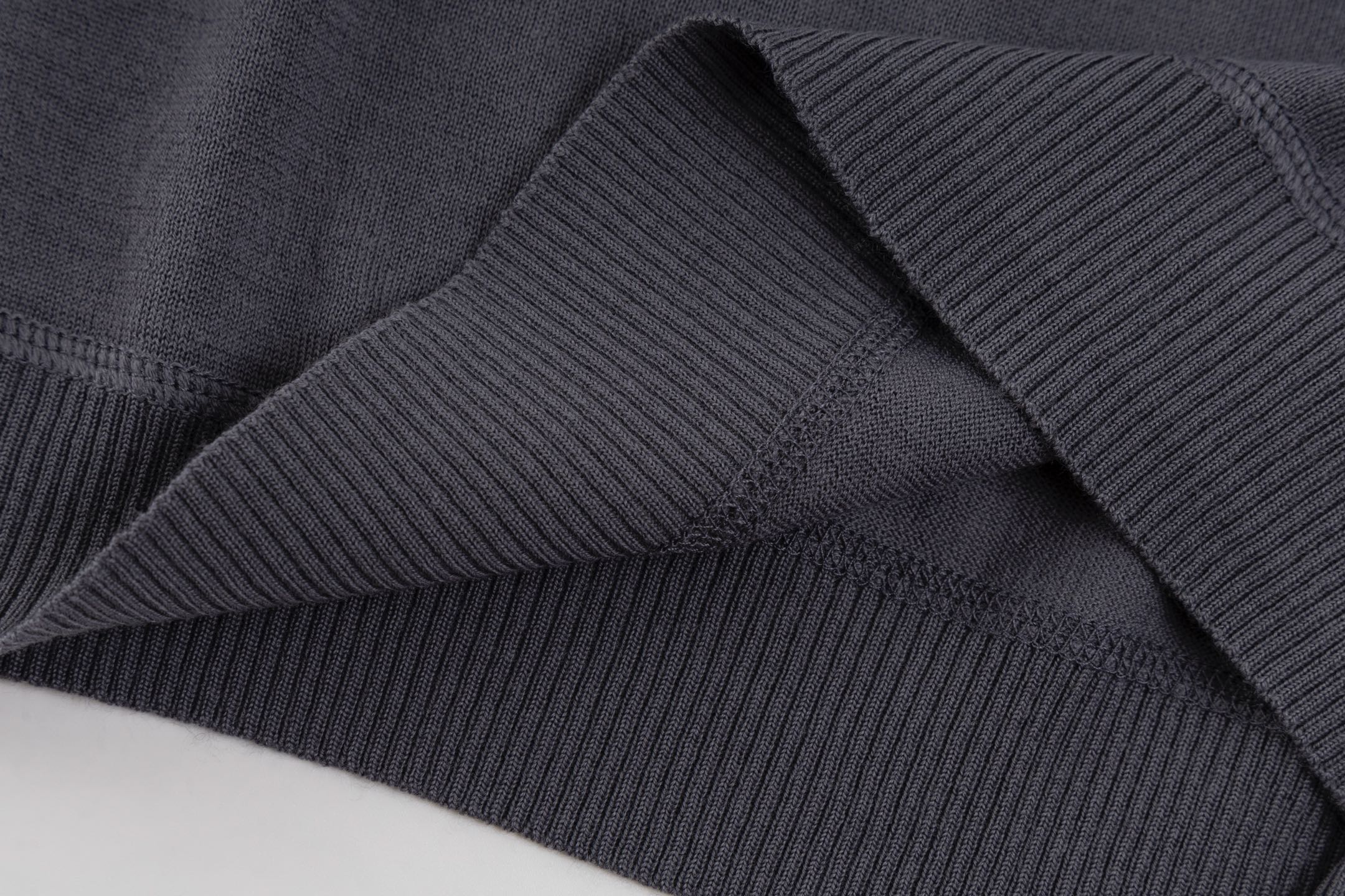 LuxluxHouse Best Quality Clothes T-shirt Prada