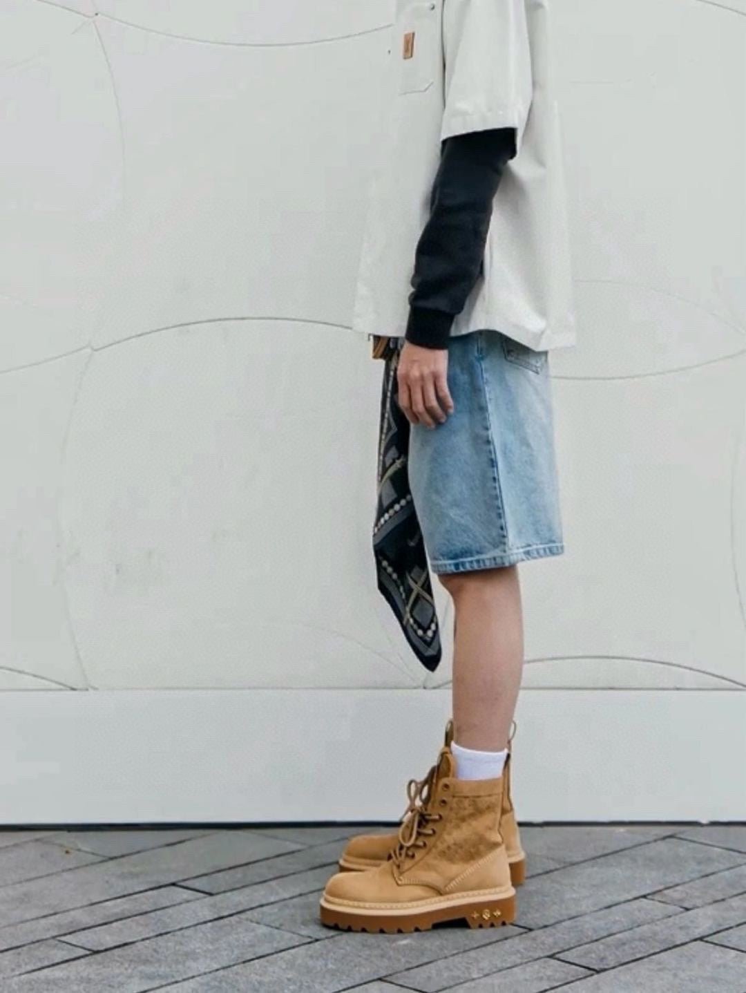 LuxluxHouse Best Quality Clothes Pants Louis Vuitton