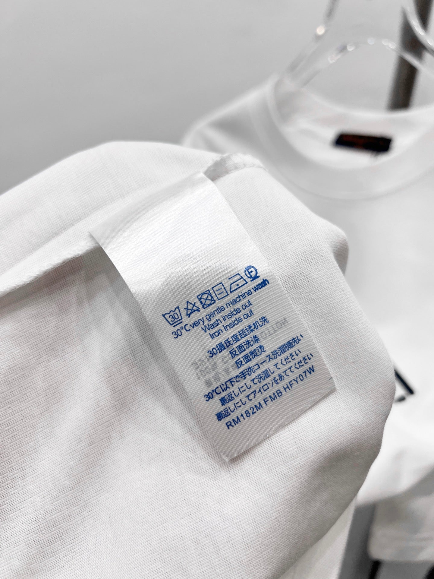 LuxluxHouse Best Quality Clothes T-shirt Louis Vuitton