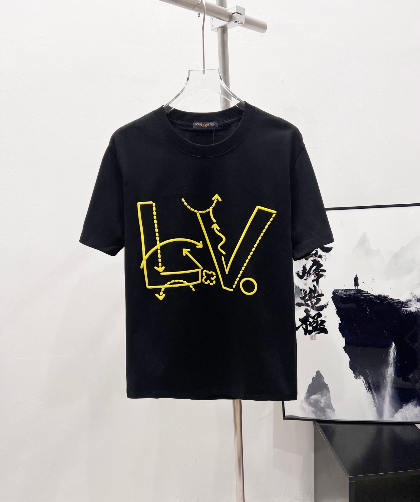 LuxluxHouse Best Quality Clothes T-shirt Louis Vuitton