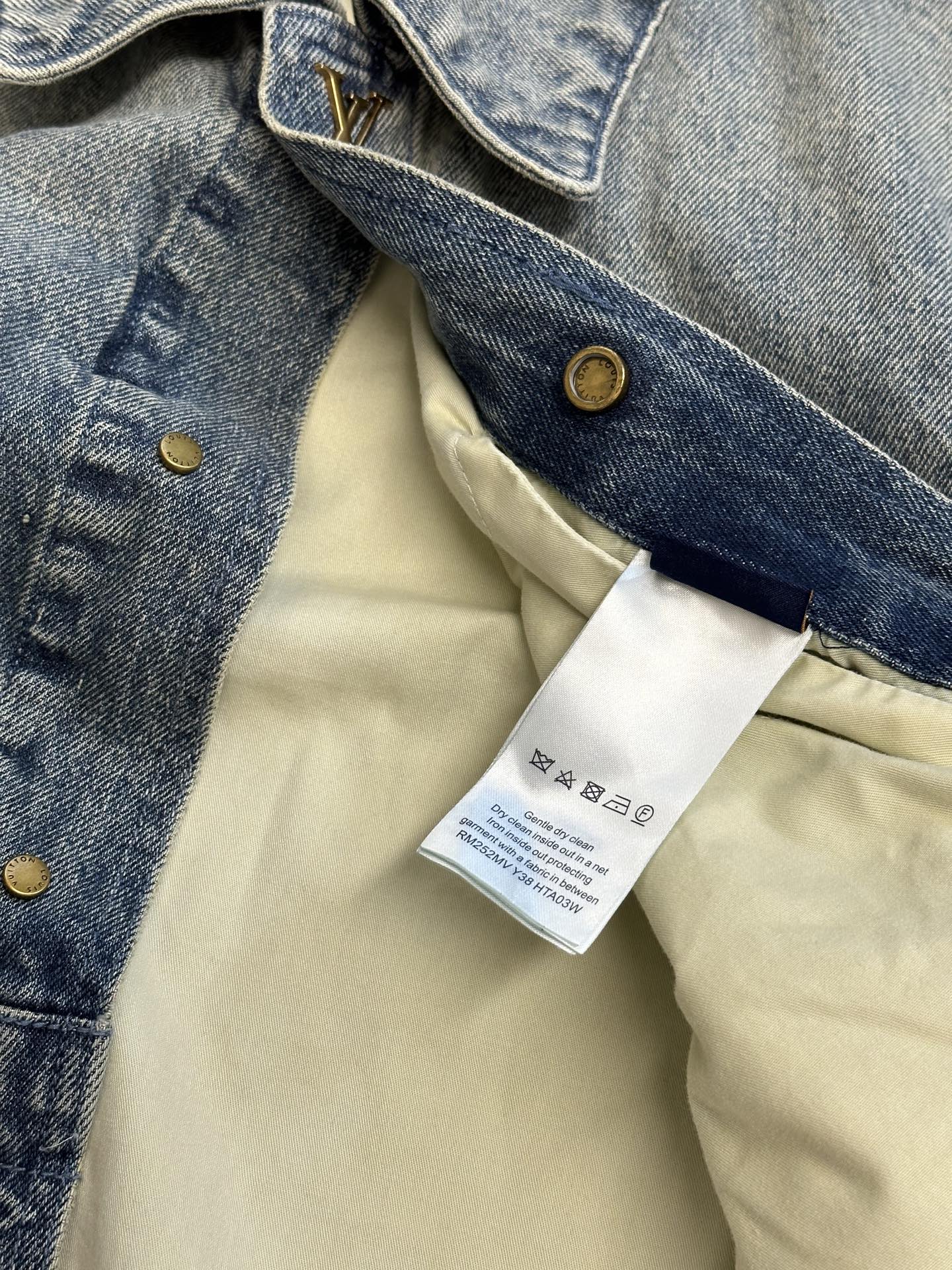 LuxluxHouse Best Quality Clothes Coats & Jackets Louis Vuitton
