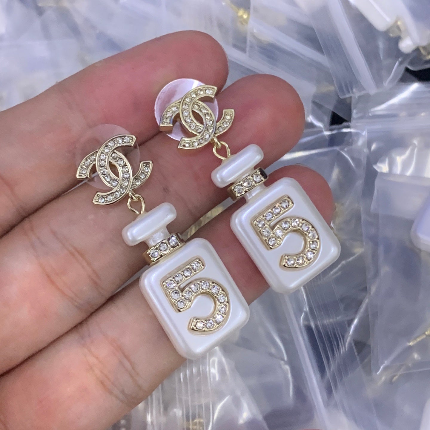 LuxluxHouse Low Price And High Quality Accessories Chanel