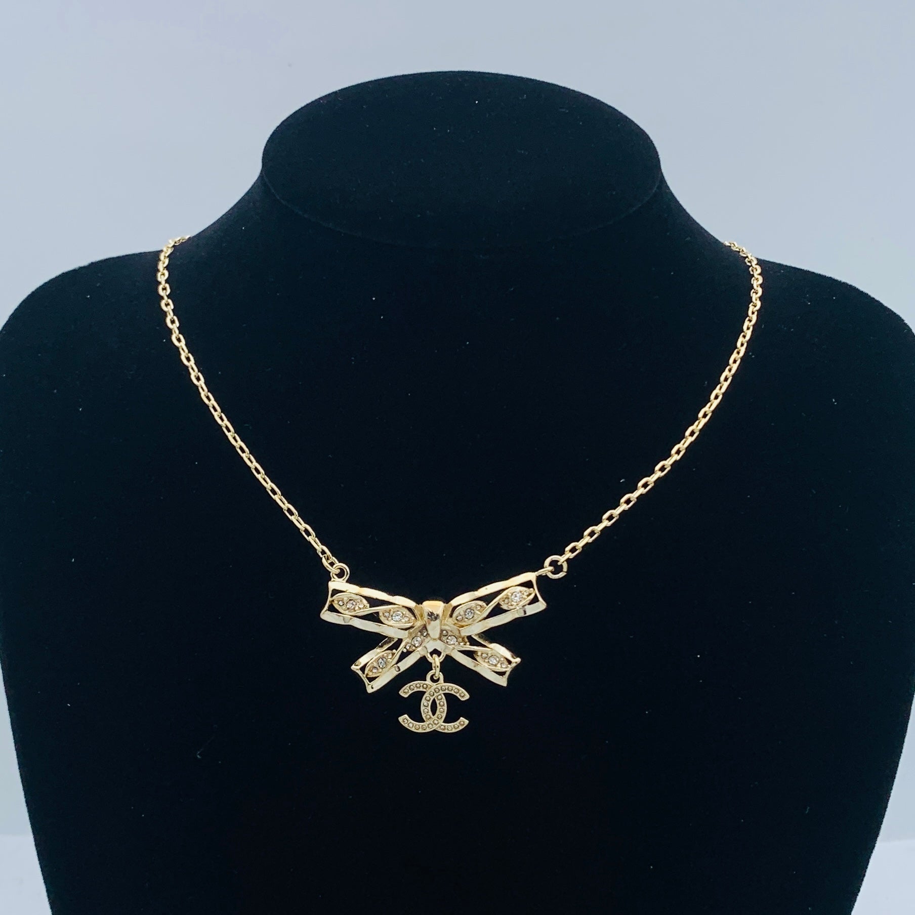 LuxluxHouse Low Price And High Quality Accessories Chanel