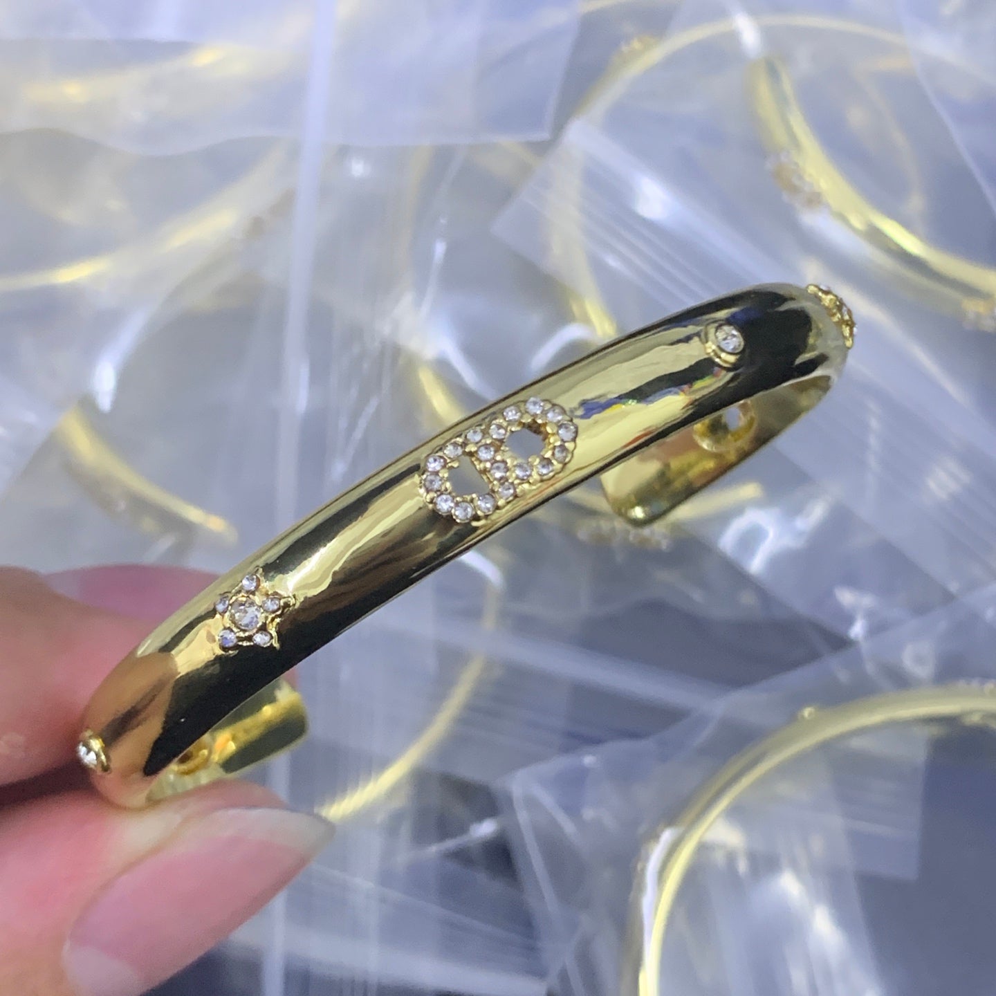 LuxluxHouse Low Price And High Quality Accessories Gucci