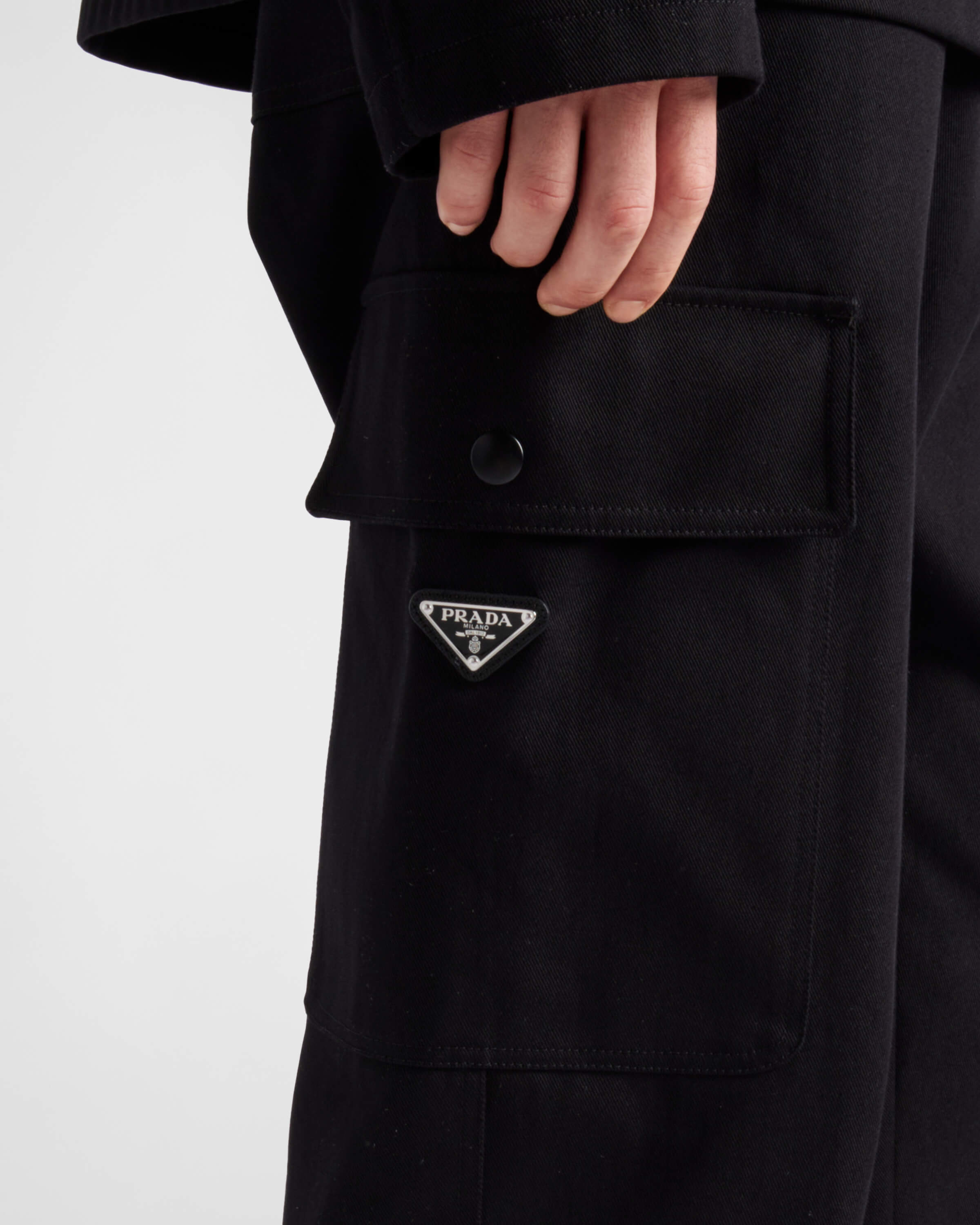 LuxluxHouse Best Quality Clothes Pants Prada