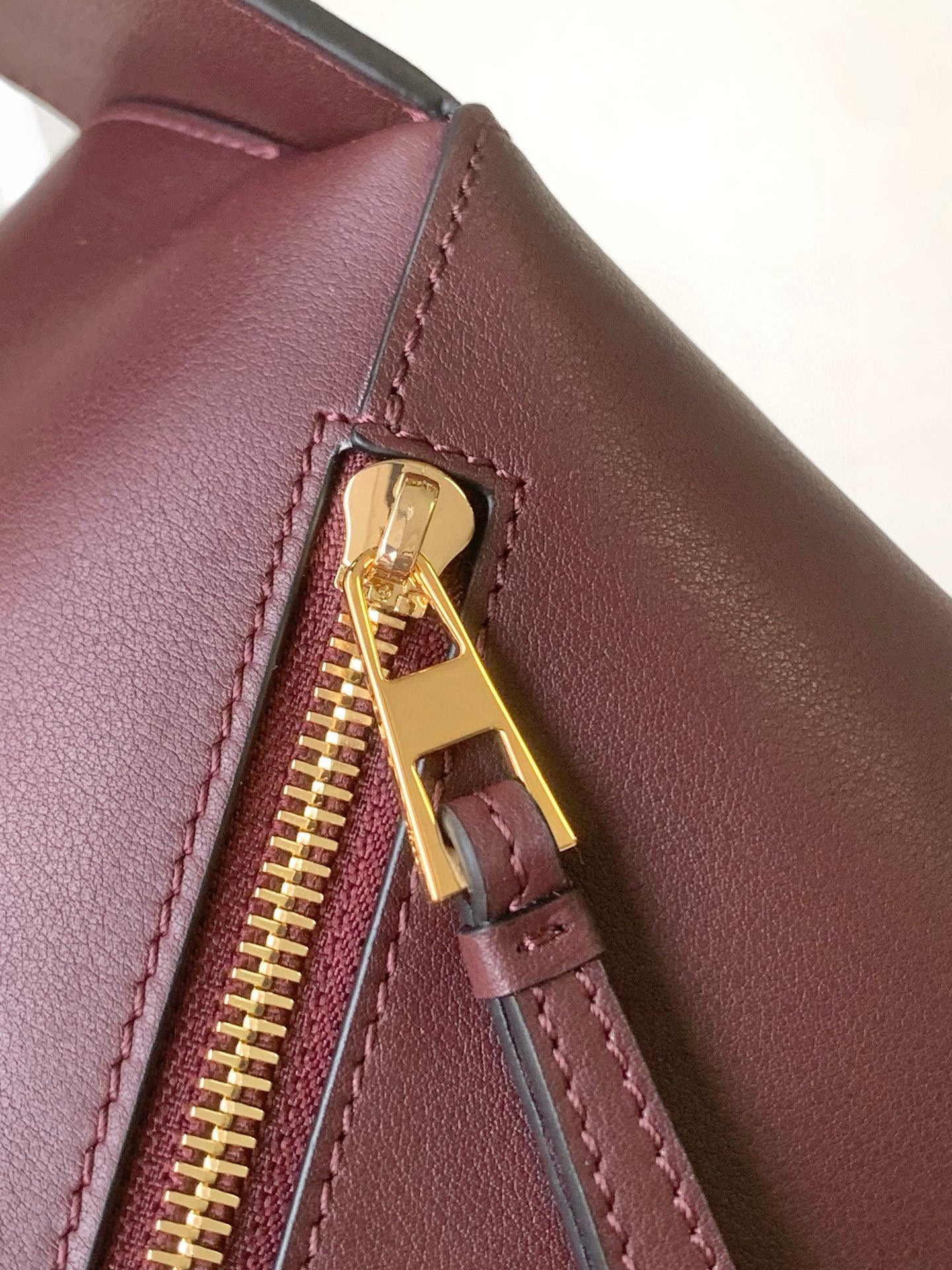 LuxluxHouse Best Quality Bags Loewe Women