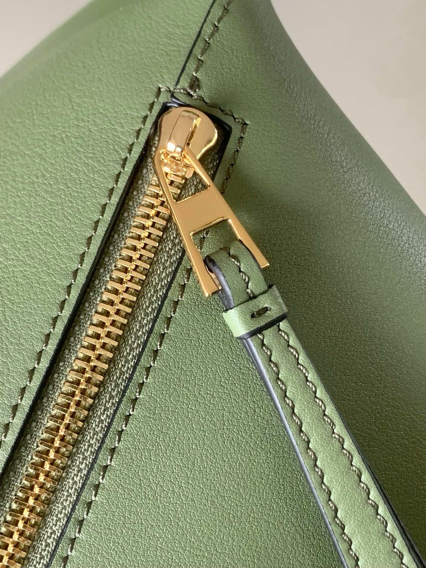 LuxluxHouse Best Quality Bags Loewe Women