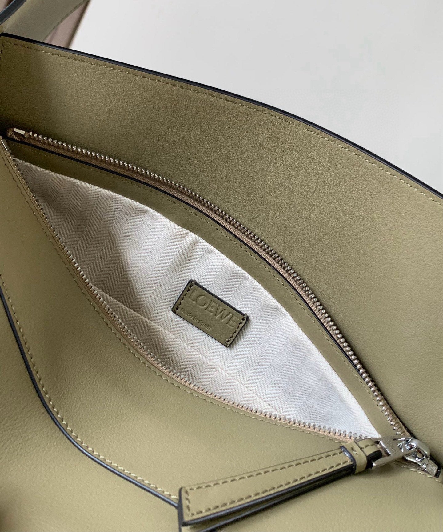 LuxluxHouse Best Quality Bags Loewe Women