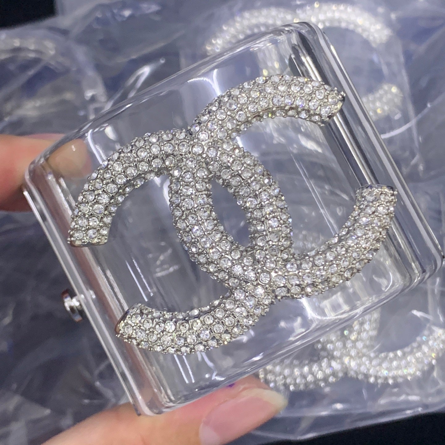 LuxluxHouse Low Price And High Quality Accessories Chanel