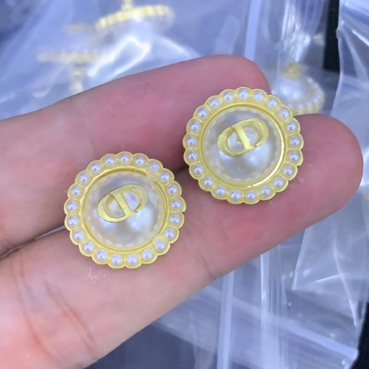 LuxluxHouse Low Price And High Quality Accessories Dior